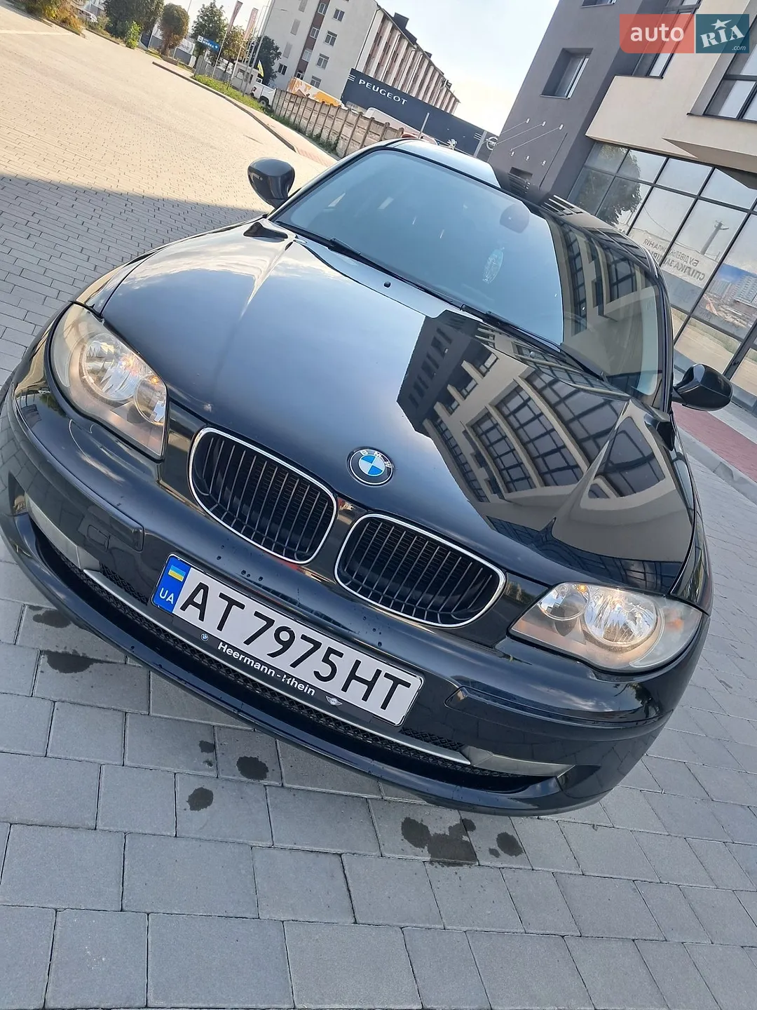 BMW 1 Series, 2010