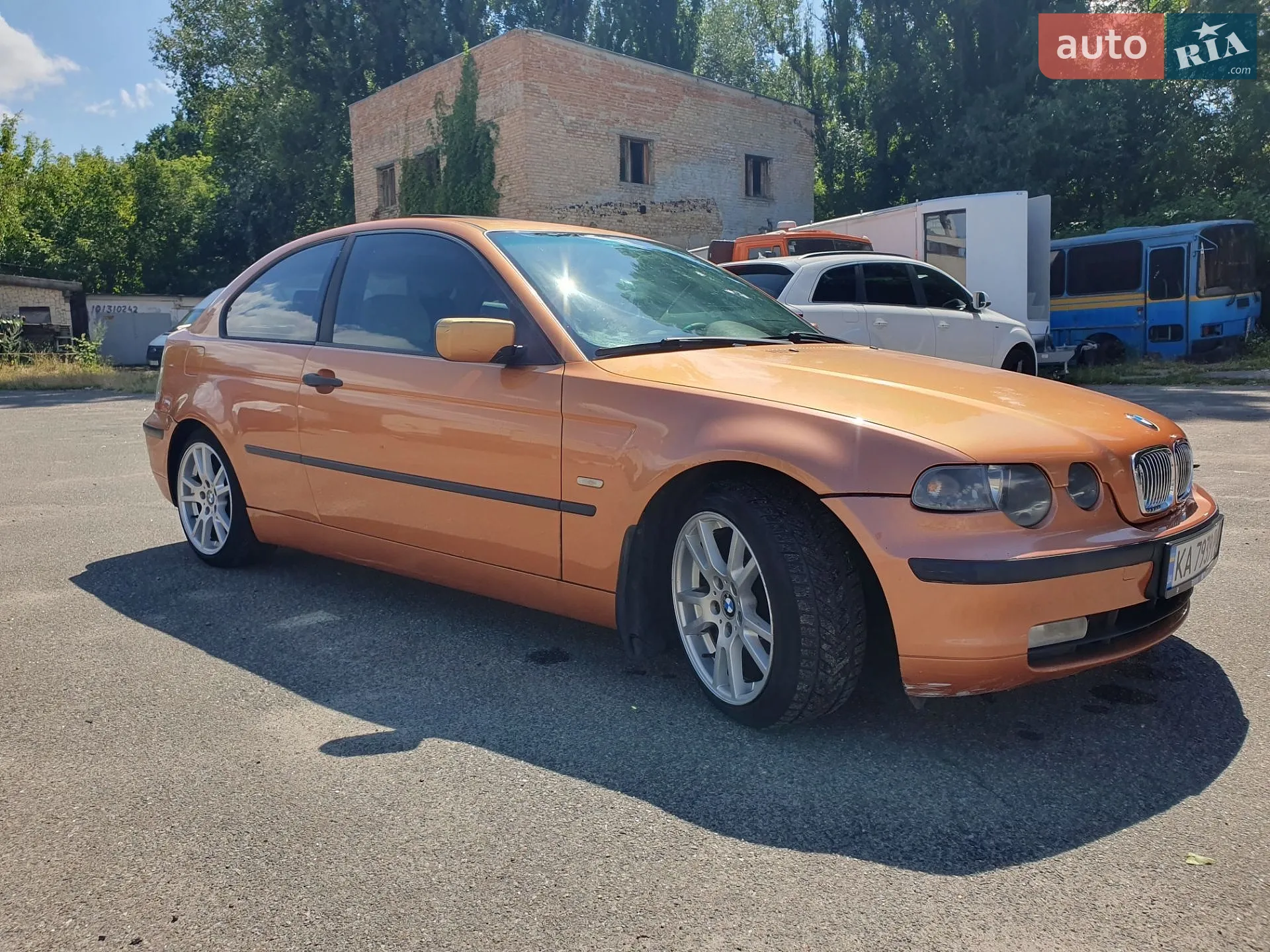 BMW 3 Series Compact 2001 — 1