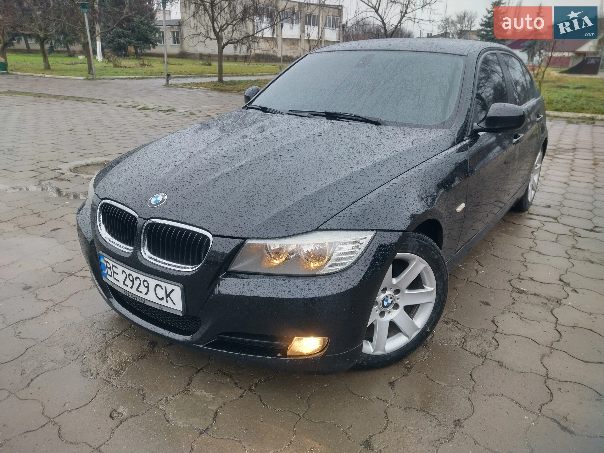 BMW 3 Series, 2011