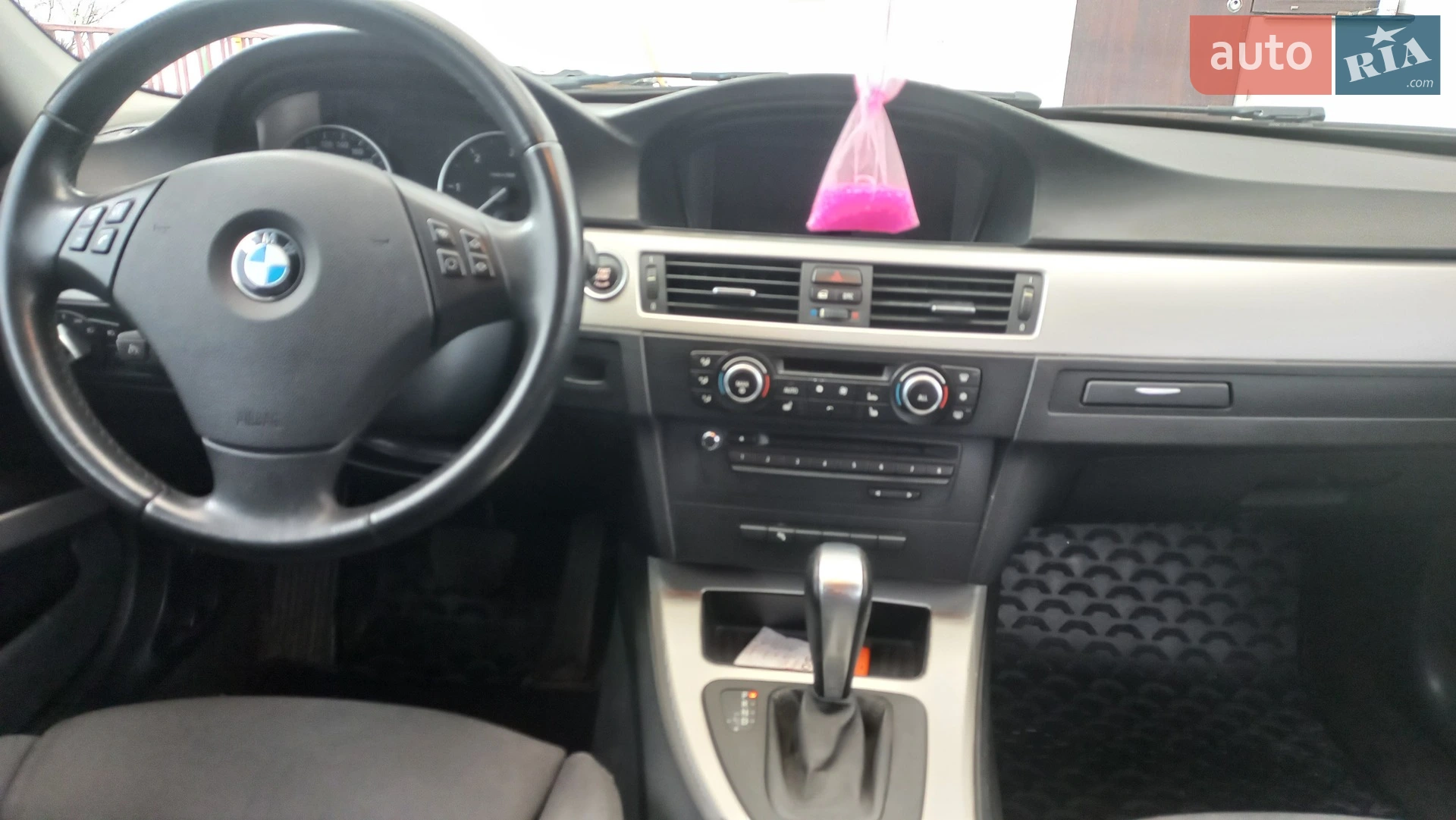 BMW 3 Series, 2010