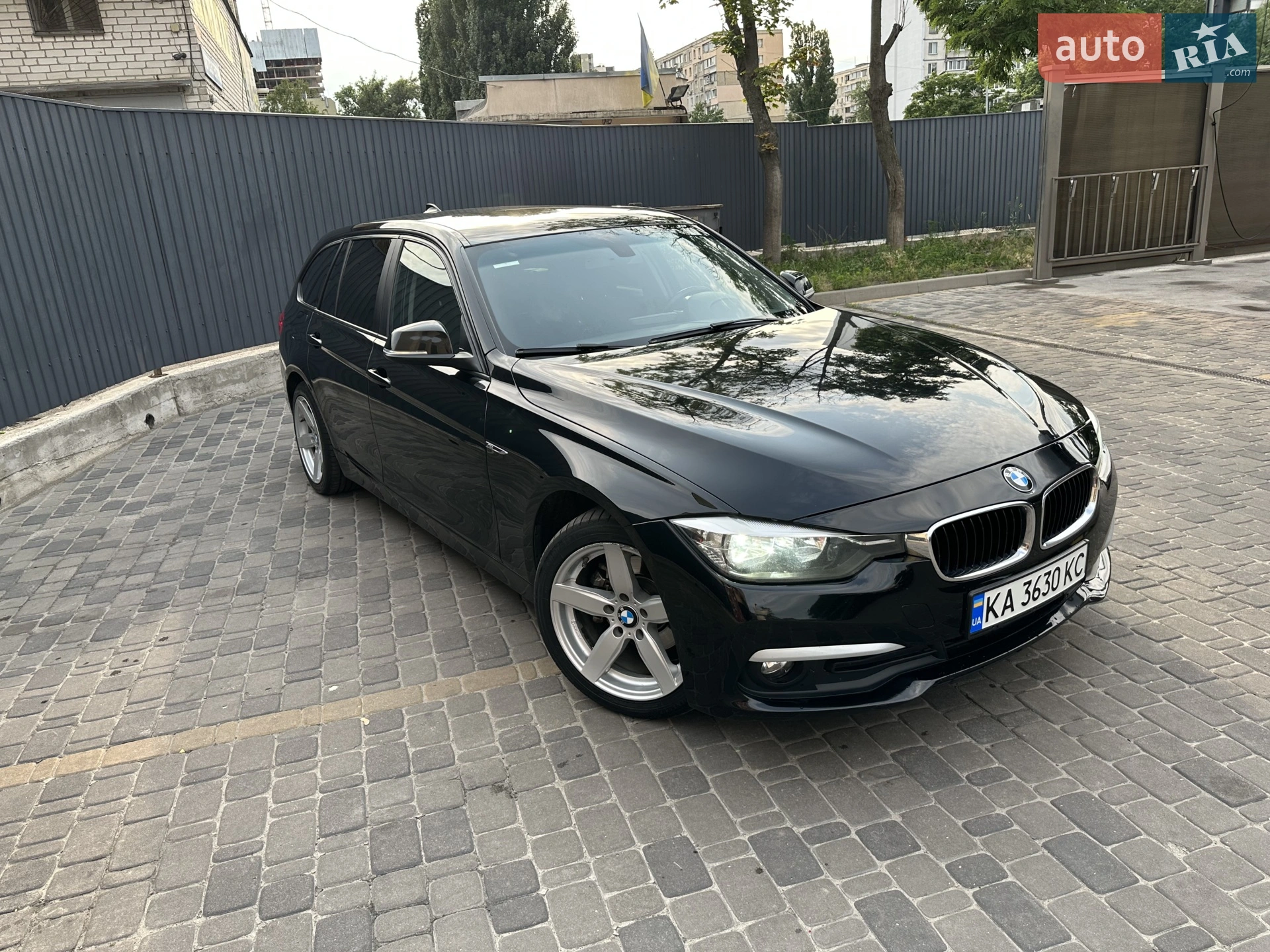 BMW 3 Series, 2015