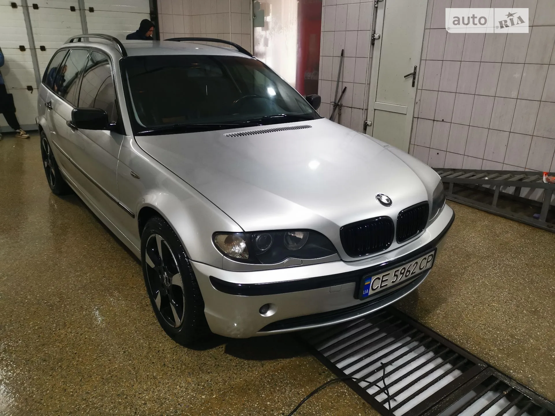BMW 3 Series, 2001