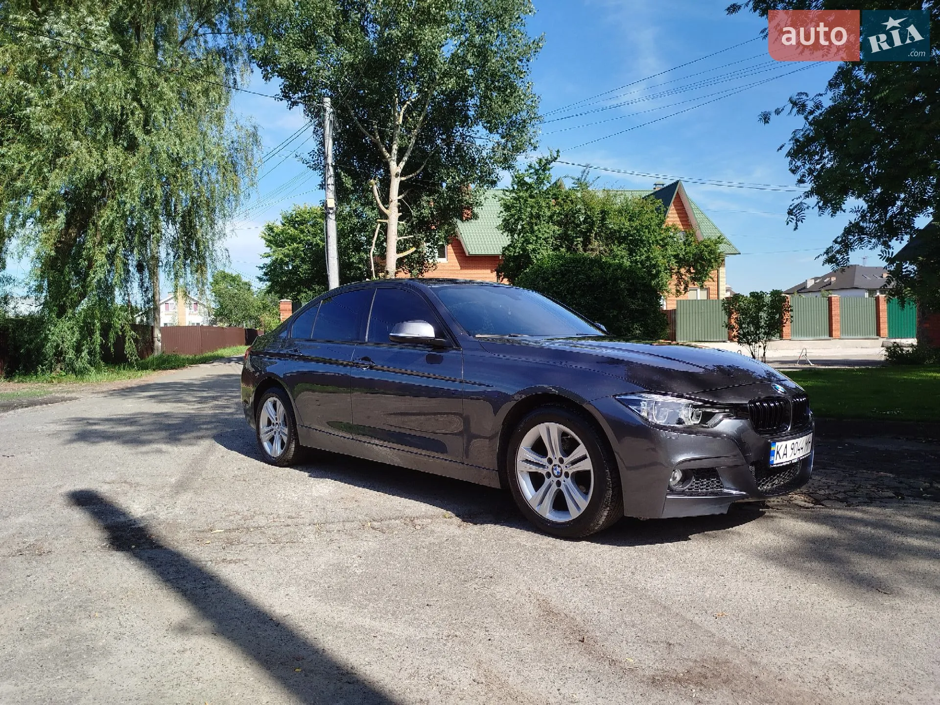 BMW 3 Series, 2016