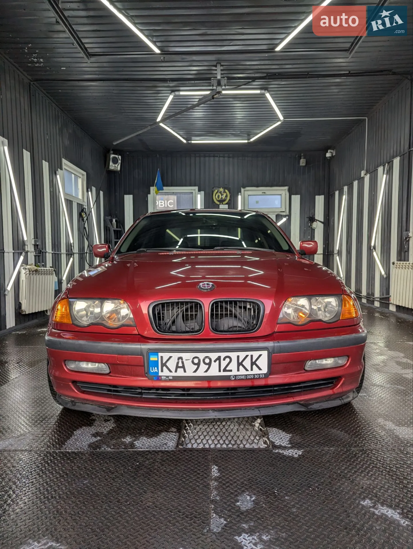 BMW 3 Series, 1998