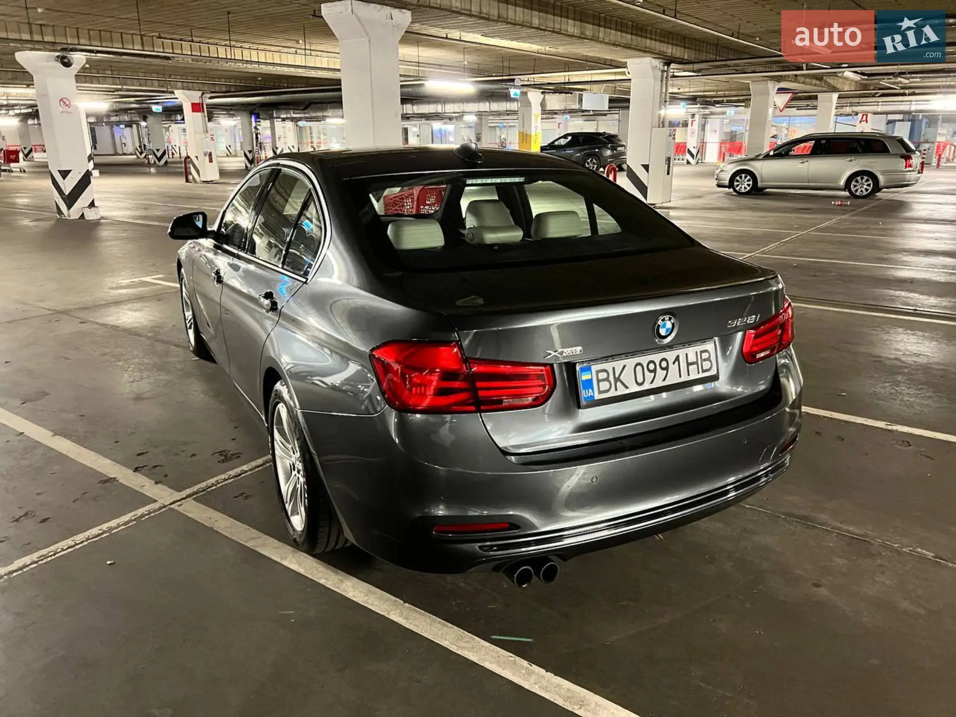 BMW 3 Series, 2016