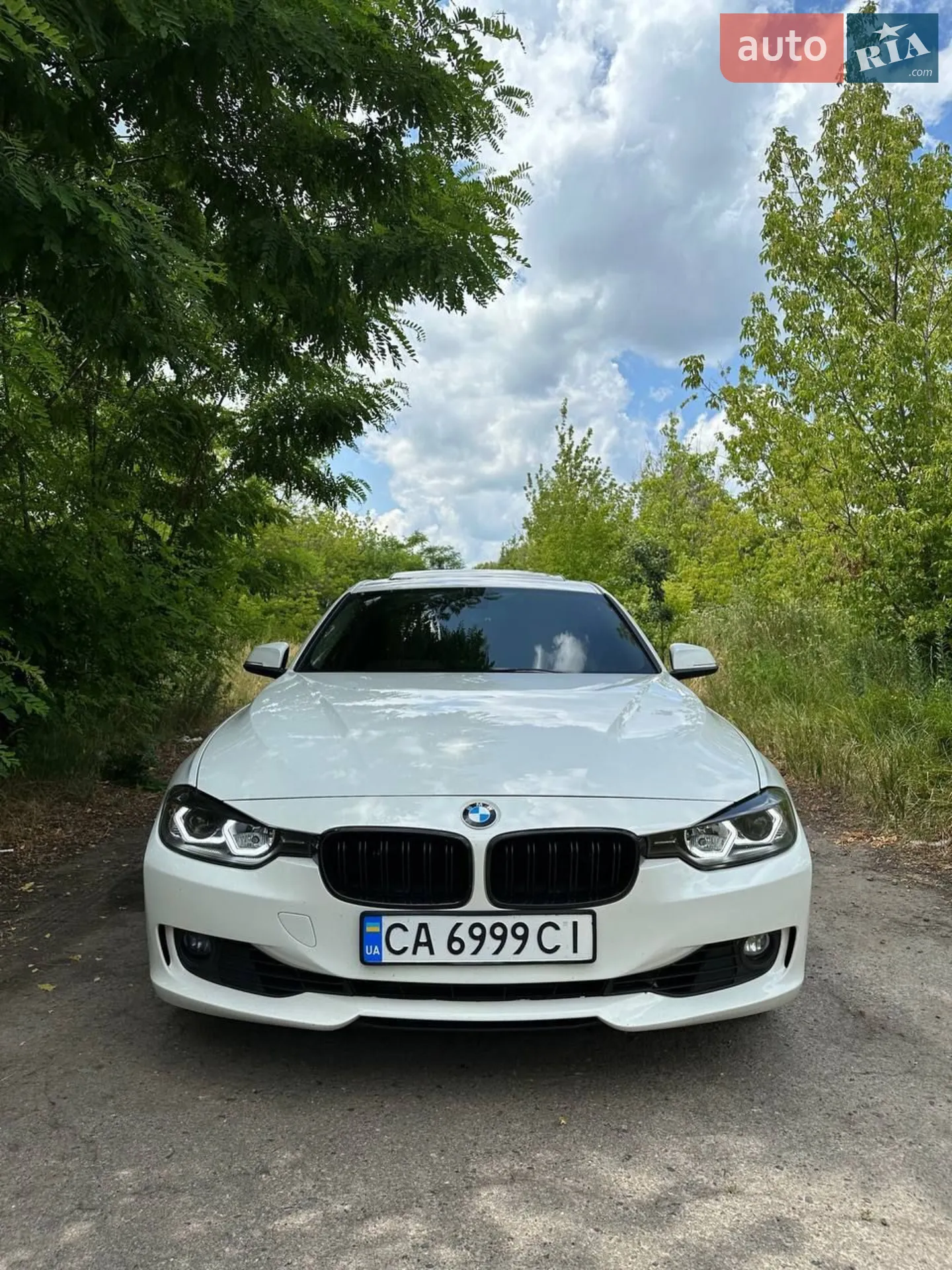 BMW 3 Series, 2012