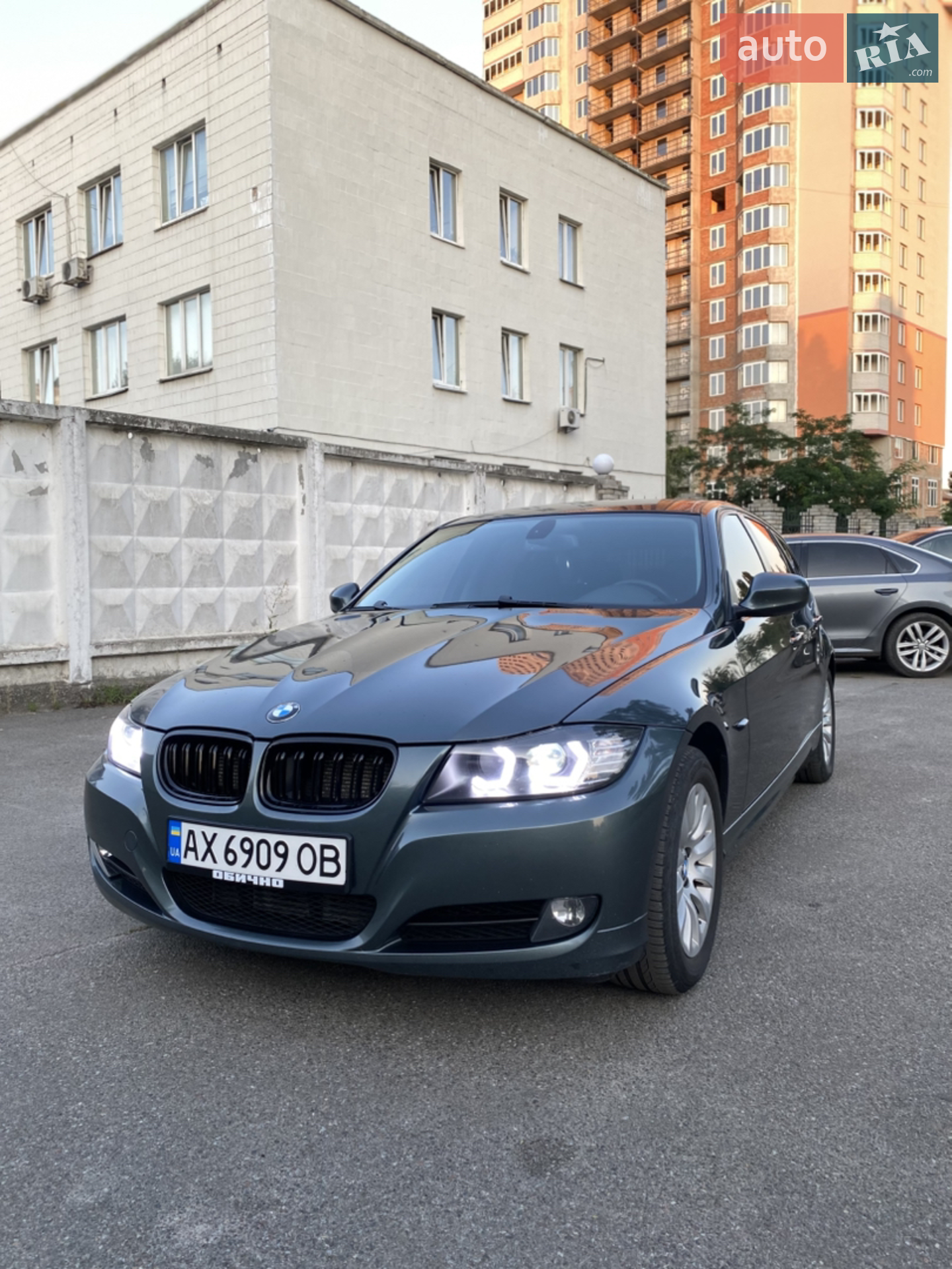 BMW 3 Series, 2009