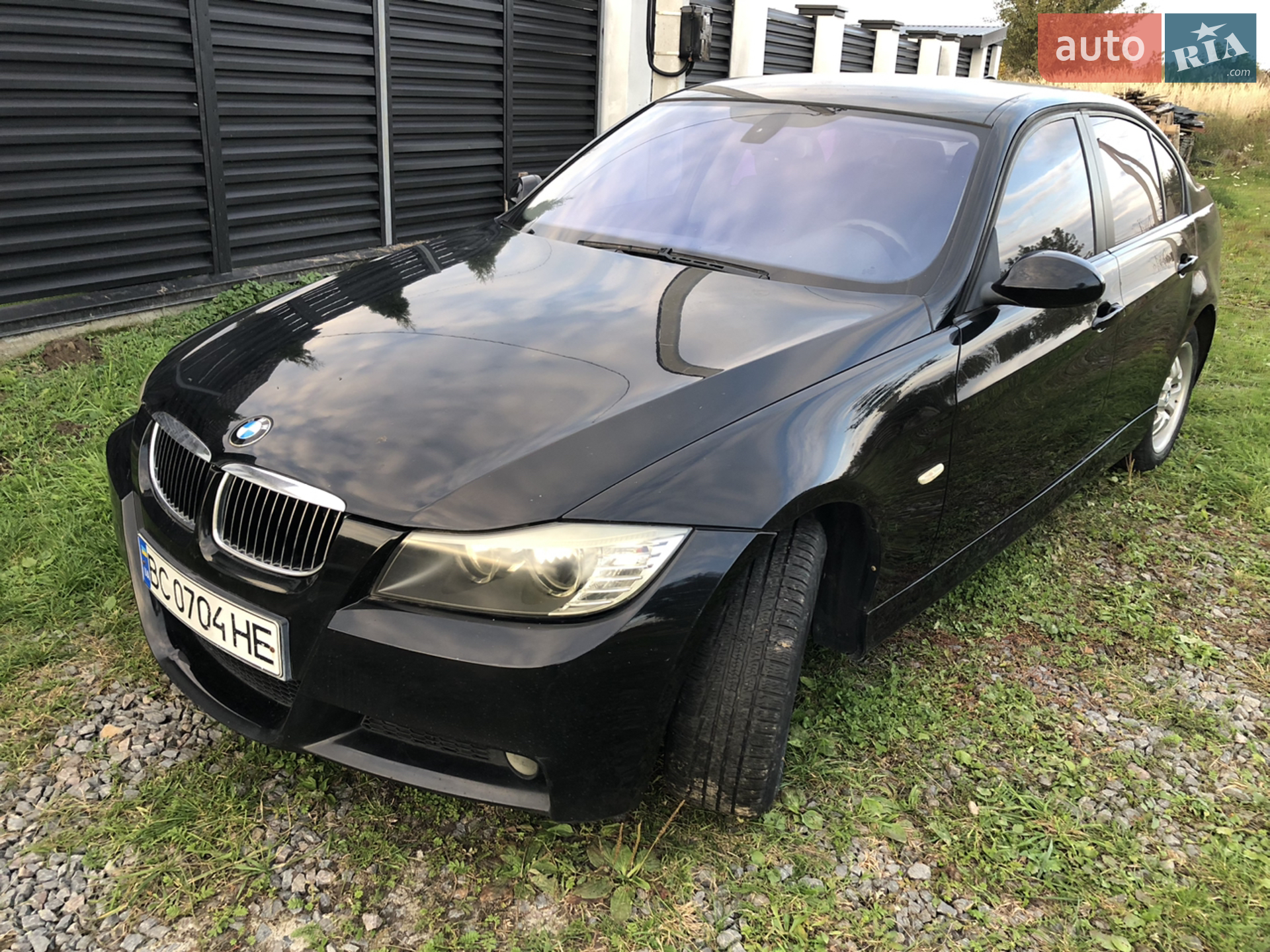 BMW 3 Series, 2005