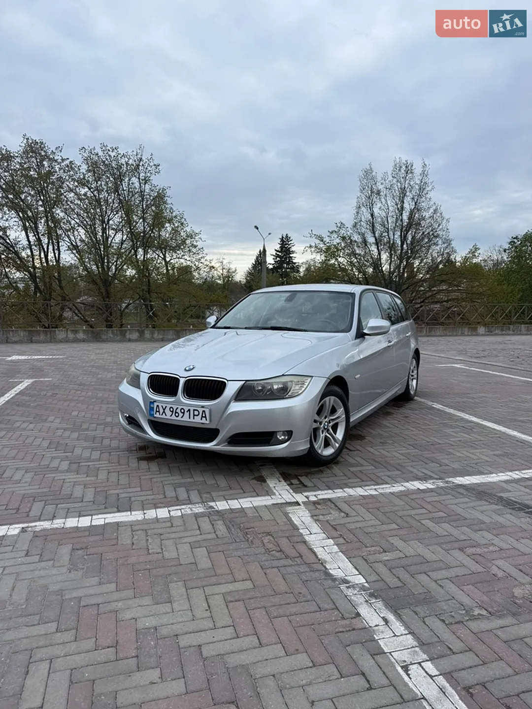BMW 3 Series, 2010