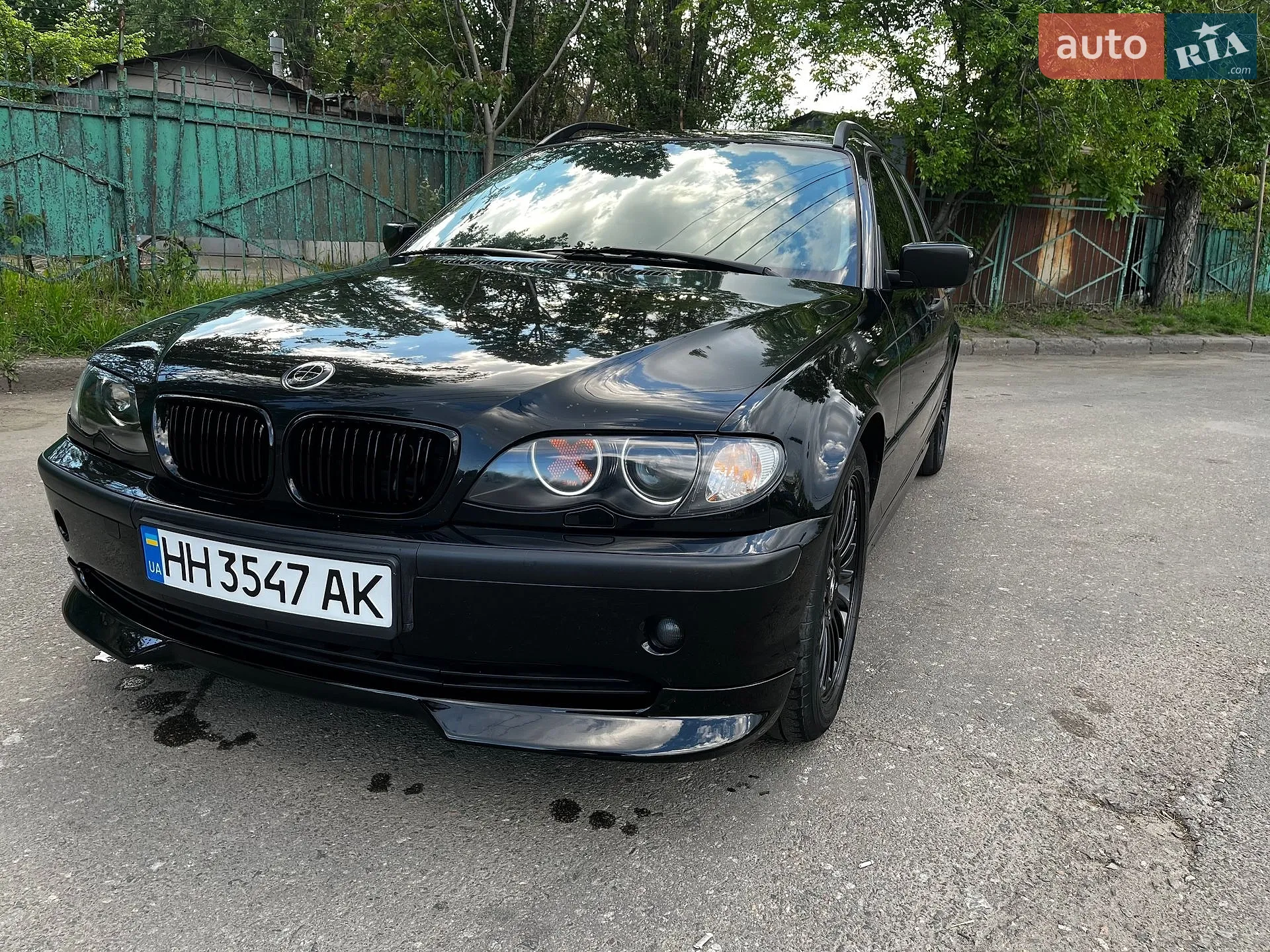 BMW 3 Series, 2004
