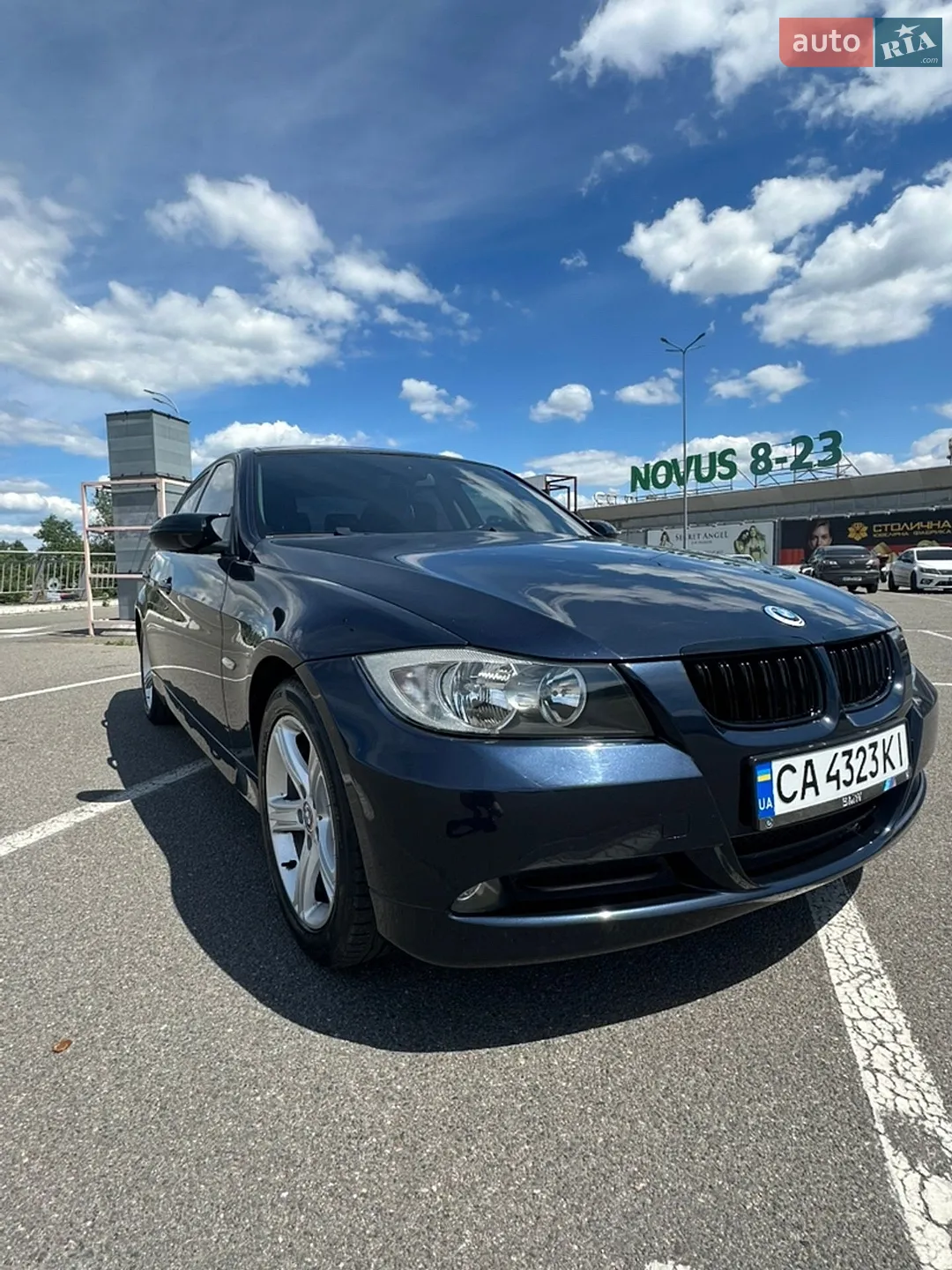 BMW 3 Series, 2005
