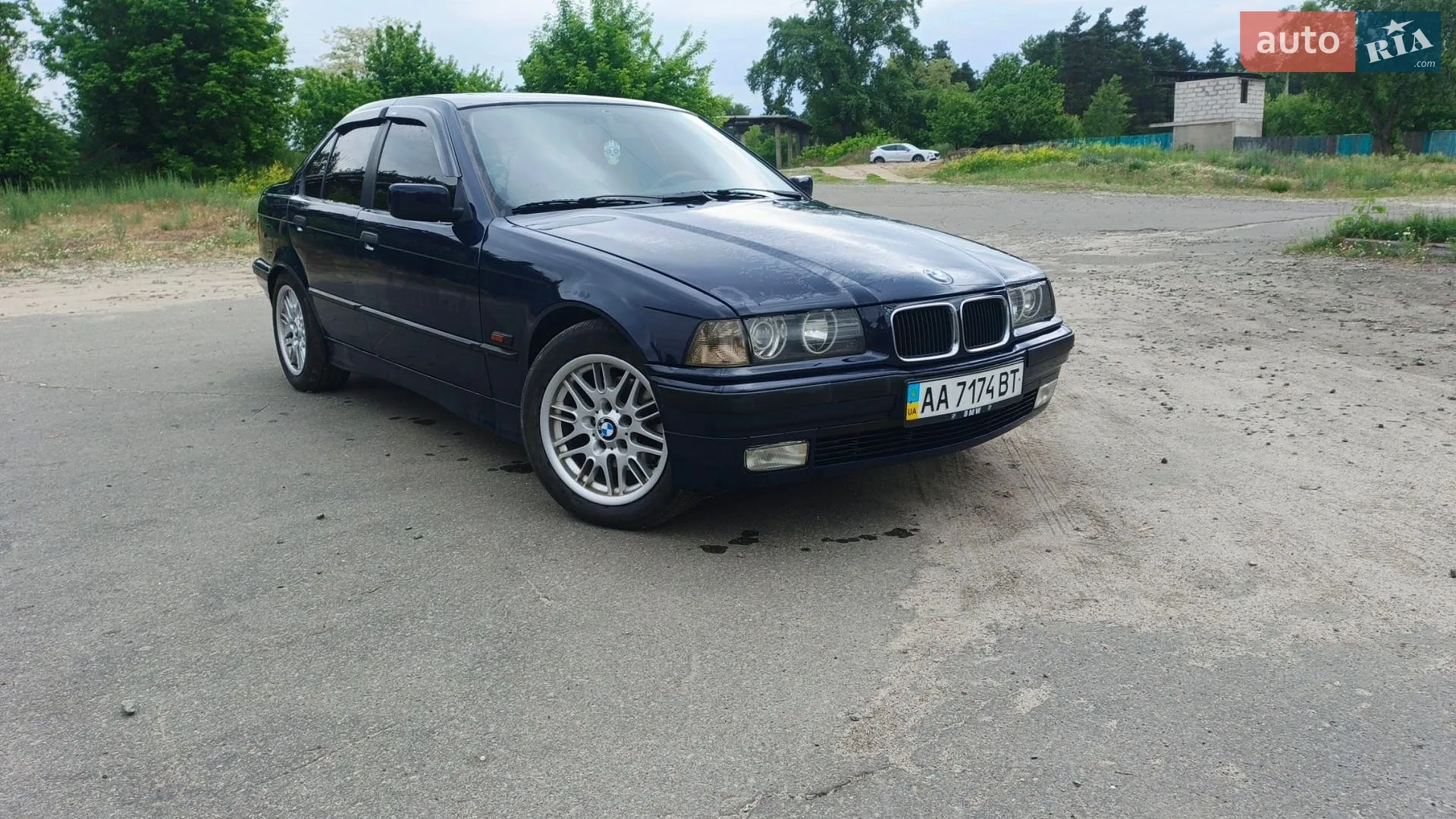 BMW 3 Series, 1994