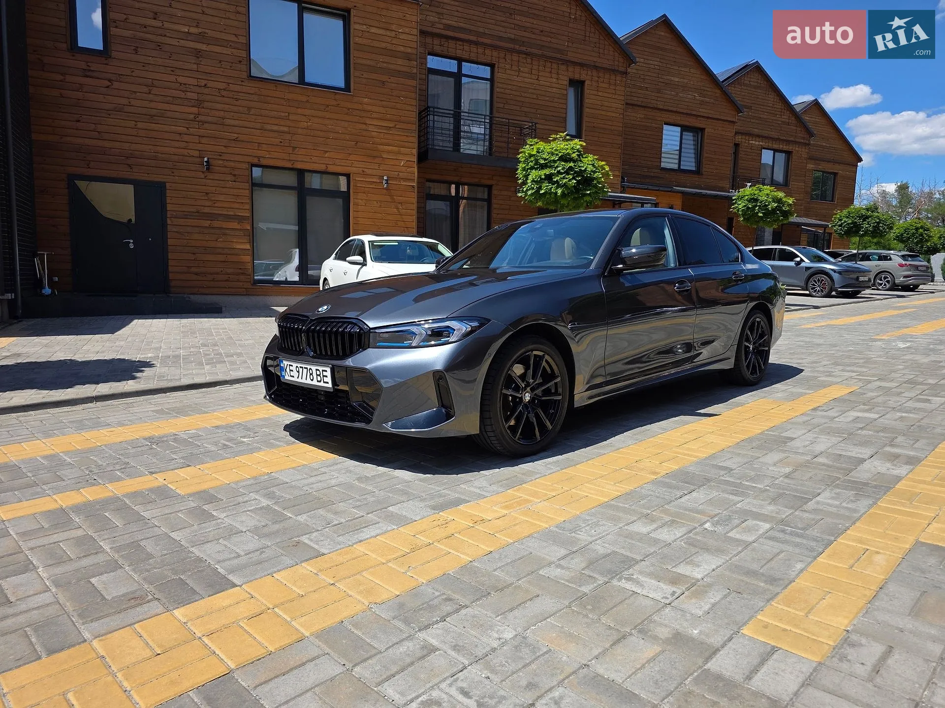 BMW 3 Series, 2019
