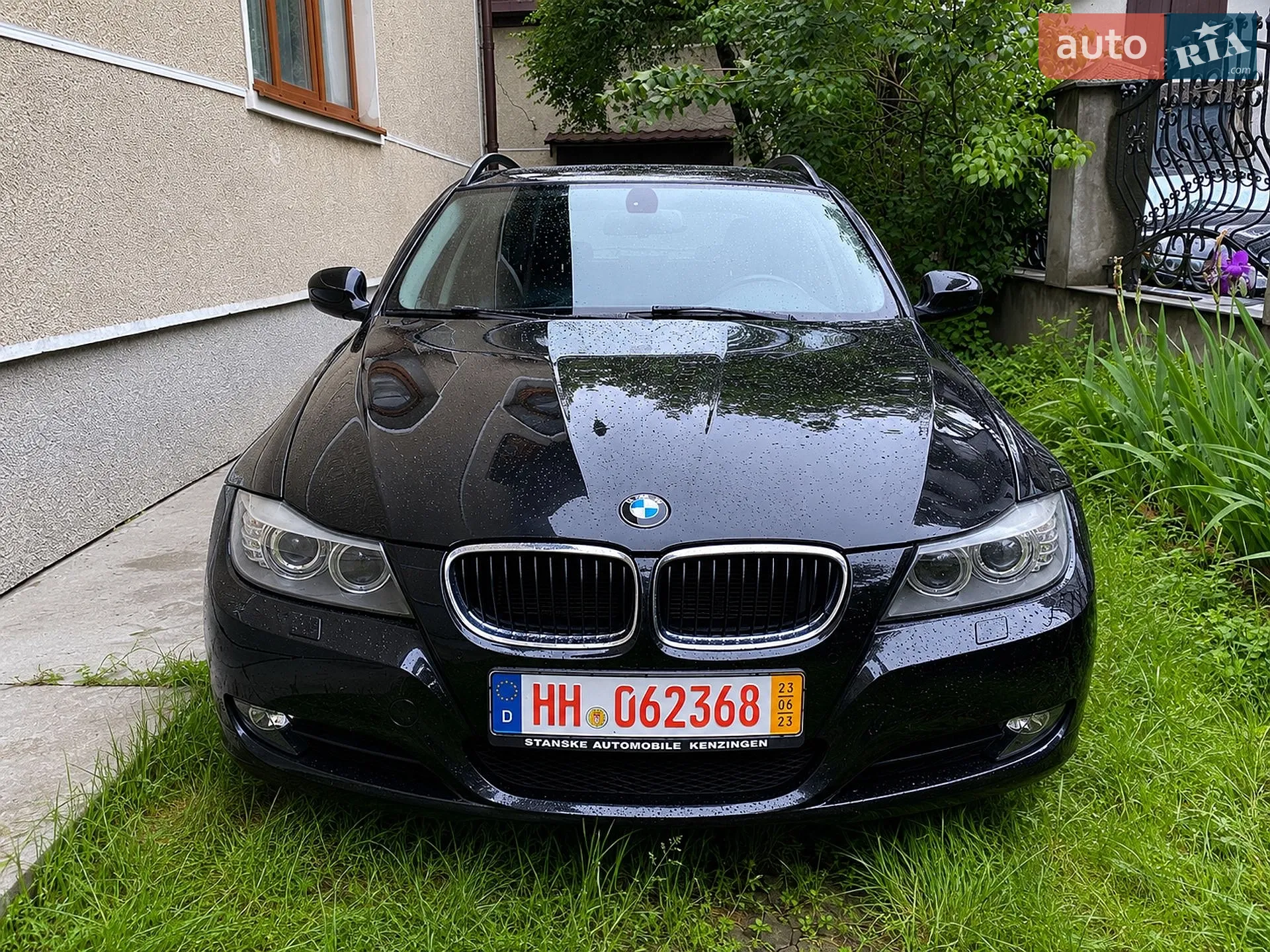 BMW 3 Series, 2011