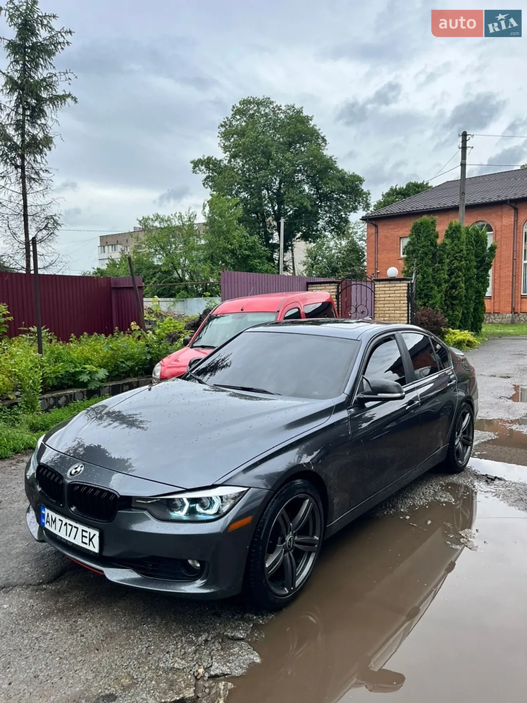 BMW 3 Series, 2012