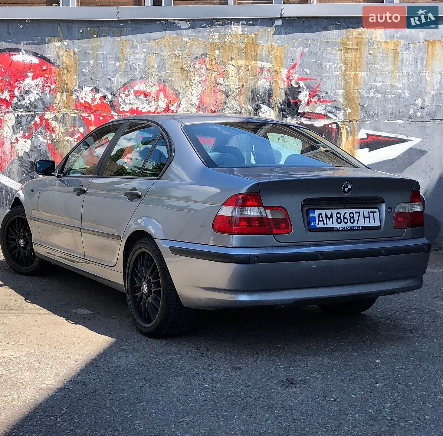 BMW 3 Series, 2003