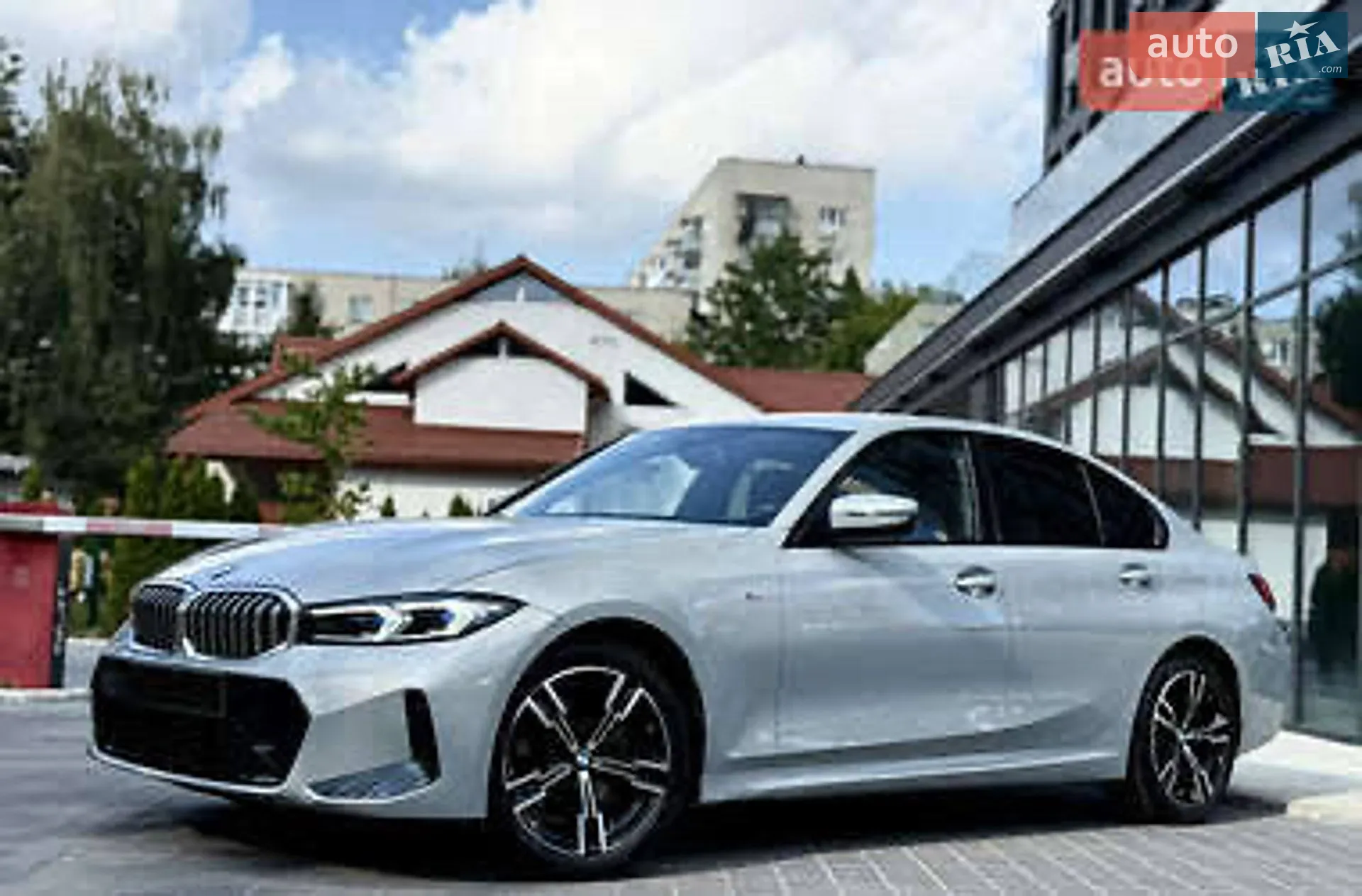 BMW 3 Series, 2024