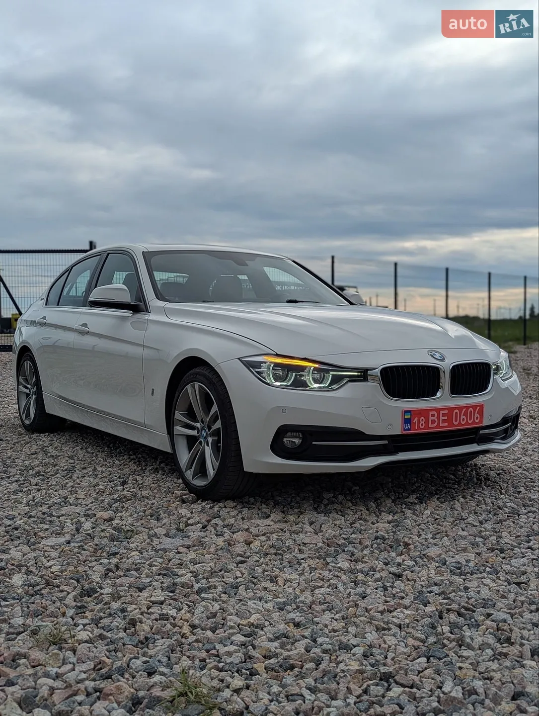 BMW 3 Series, 2017