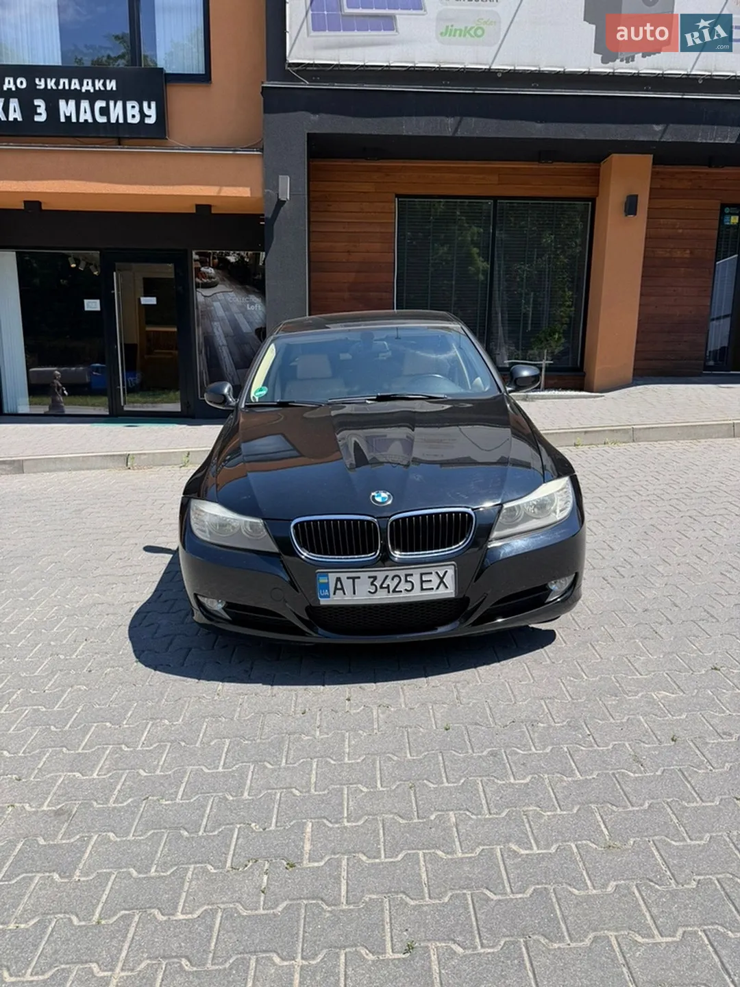 BMW 3 Series, 2010