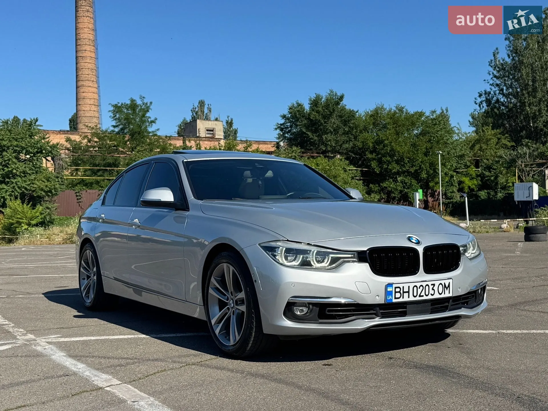 BMW 3 Series, 2016