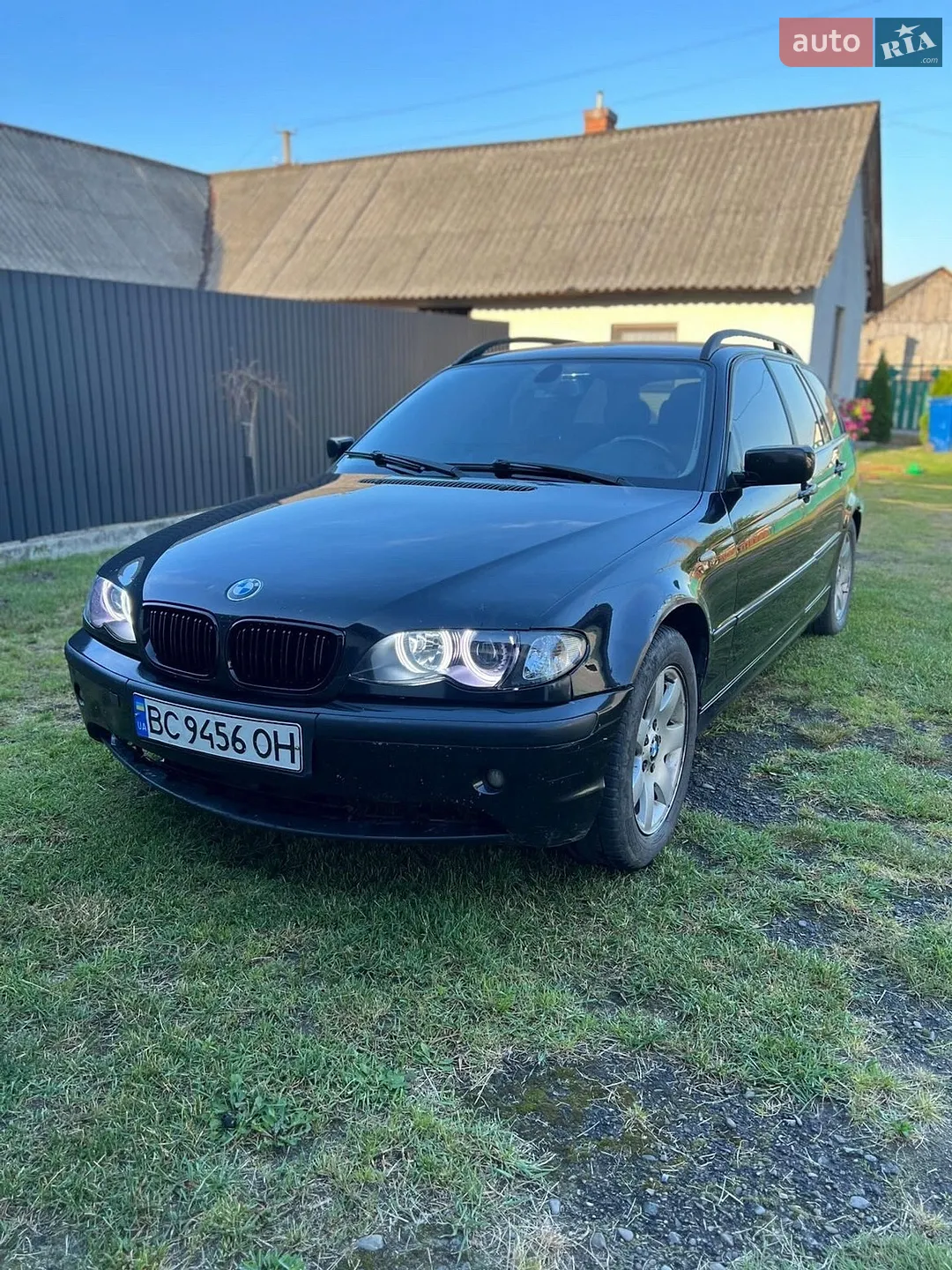 BMW 3 Series, 2004