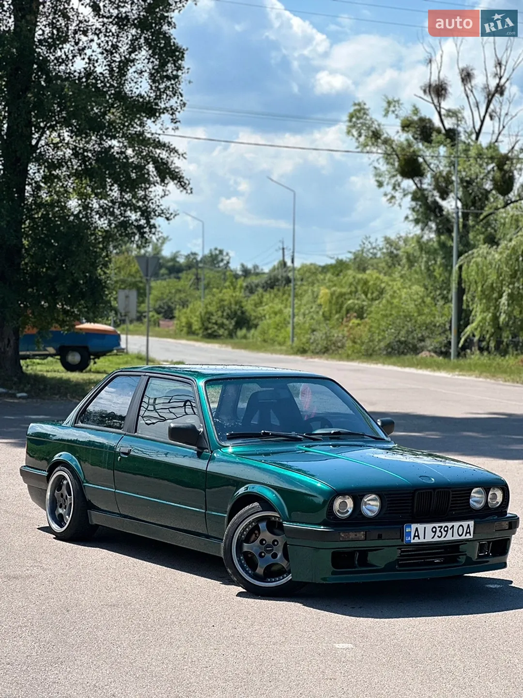BMW 3 Series, 1990