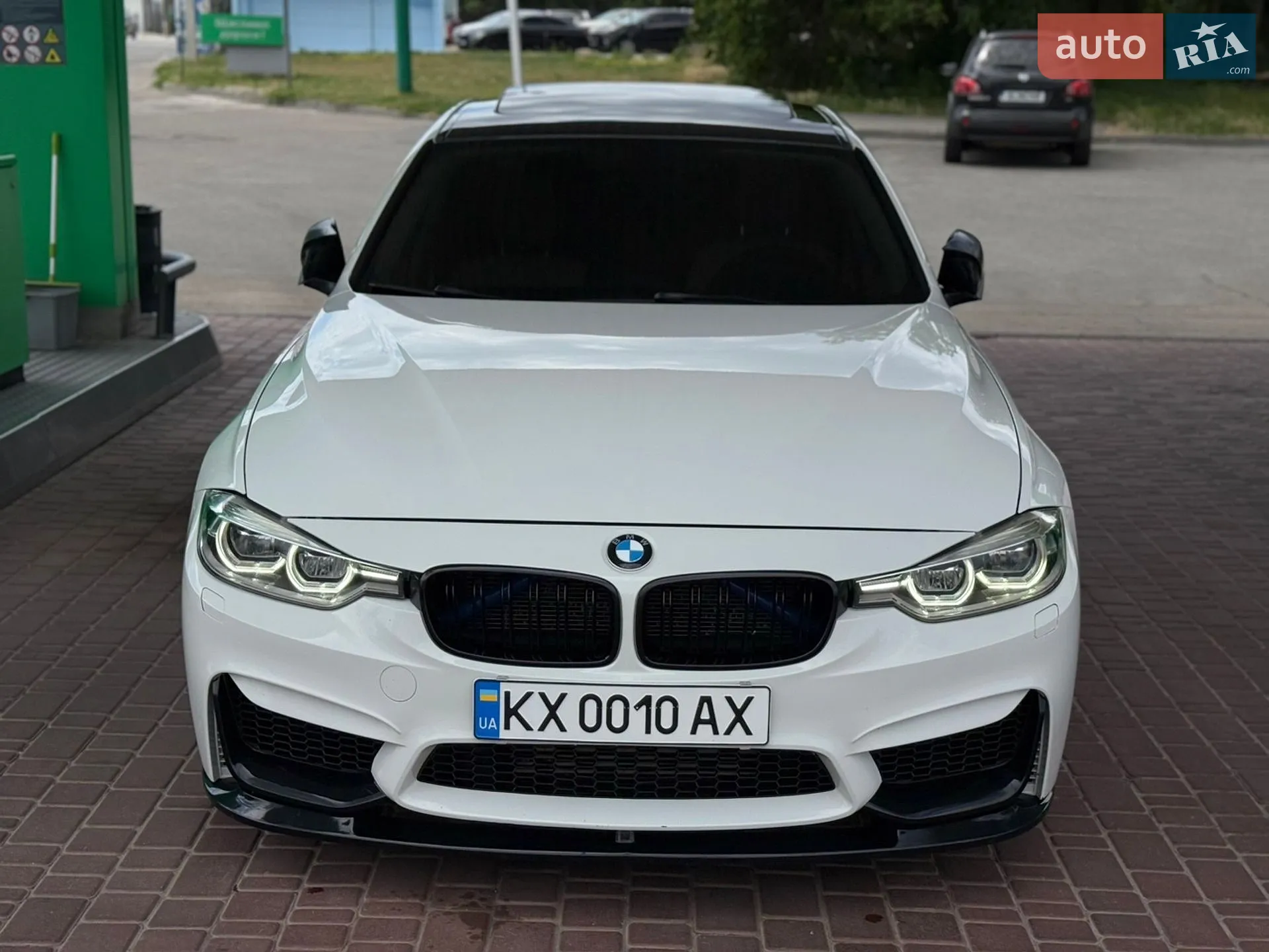 BMW 3 Series, 2012