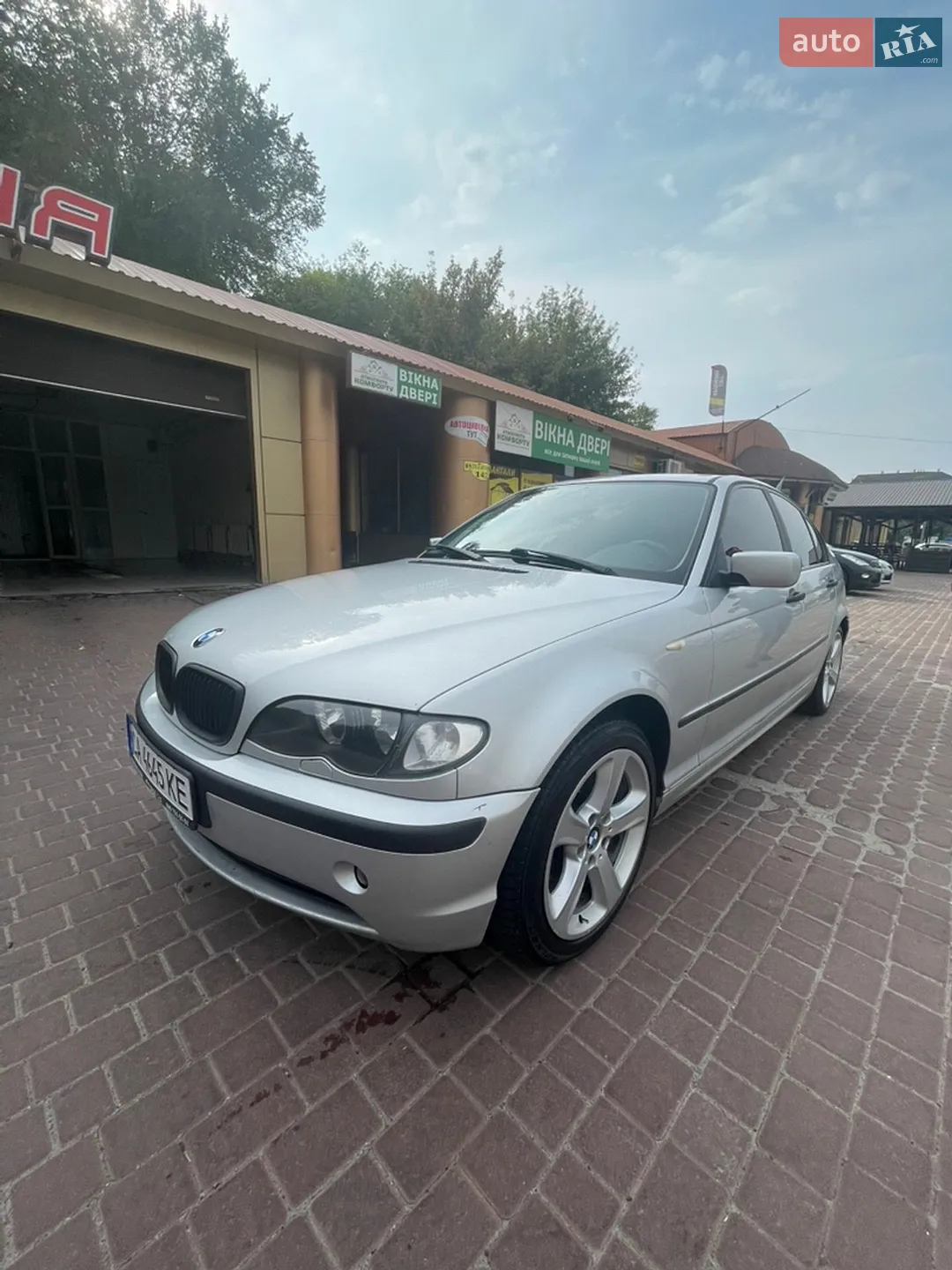 BMW 3 Series, 2003