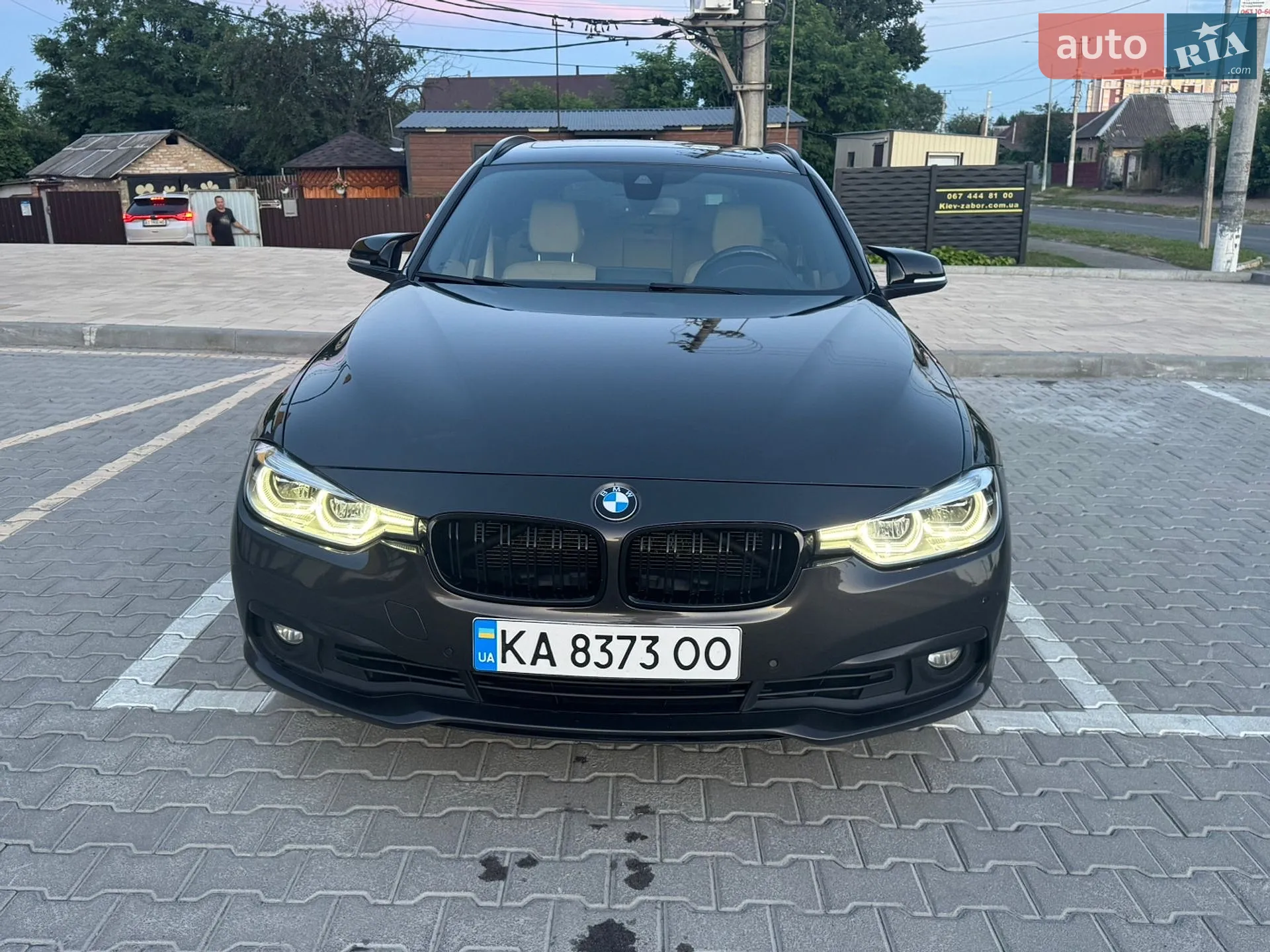 BMW 3 Series, 2016