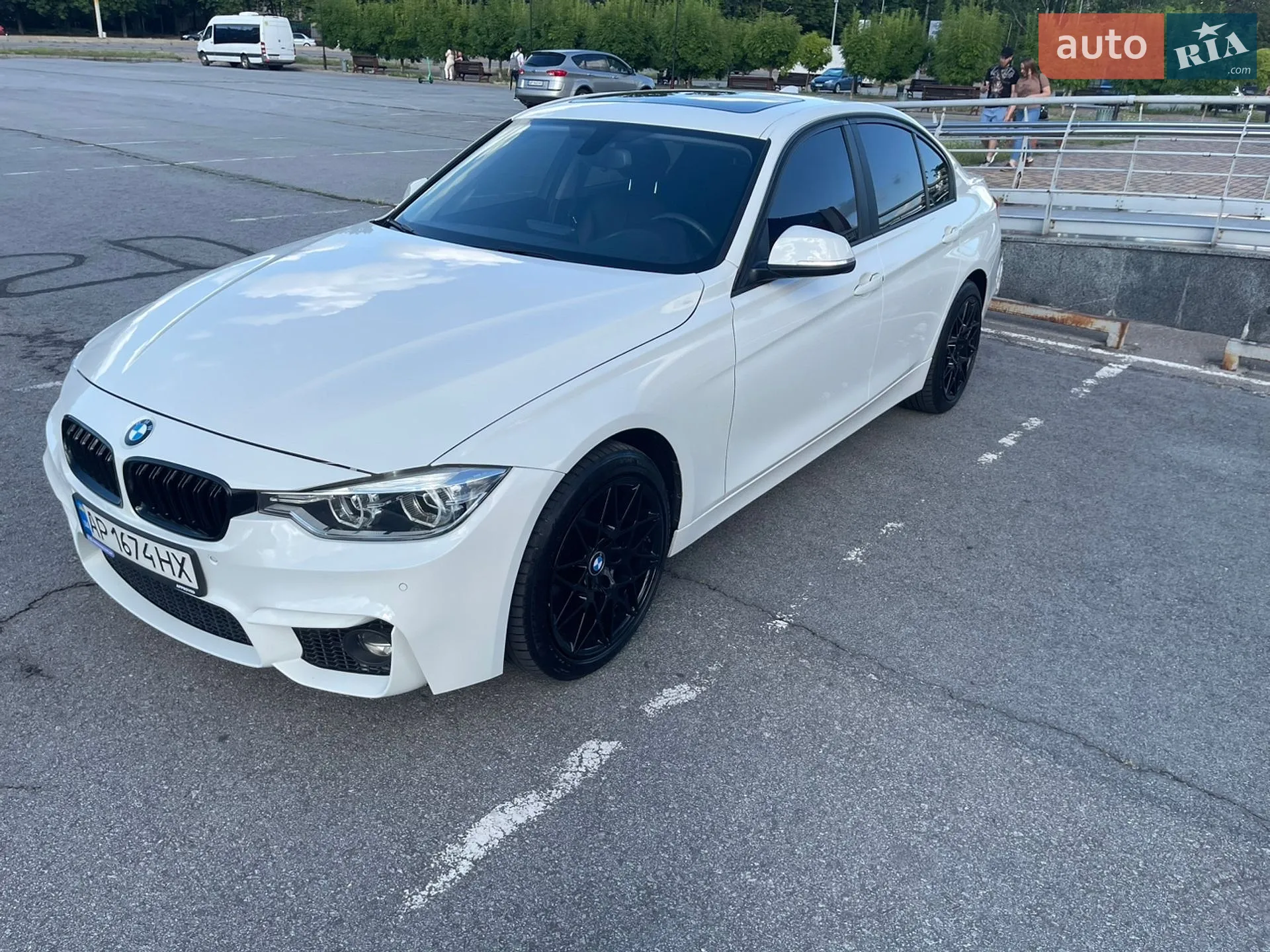 BMW 3 Series, 2013