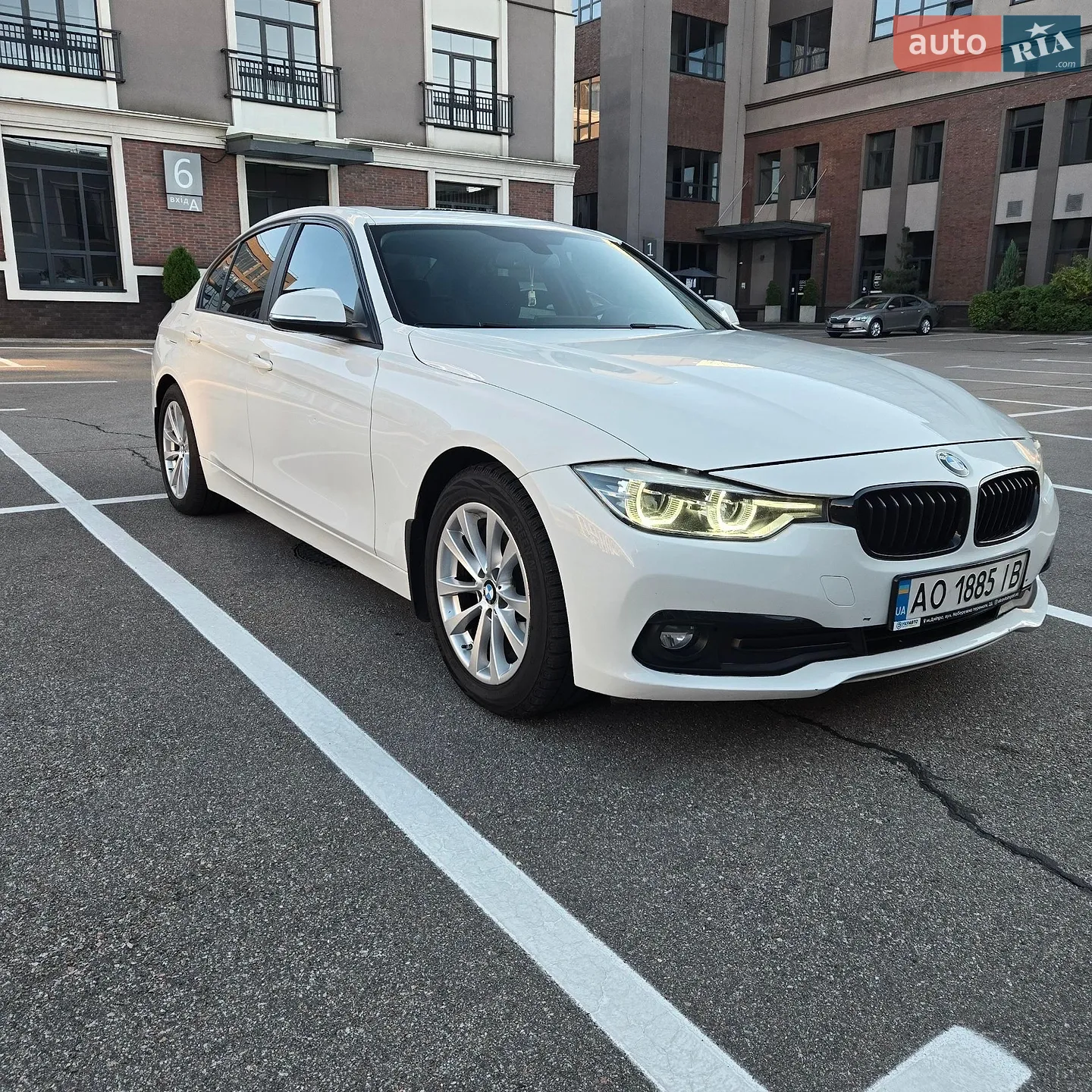 BMW 3 Series, 2018