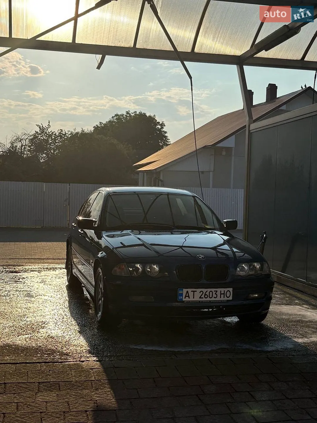 BMW 3 Series, 2001