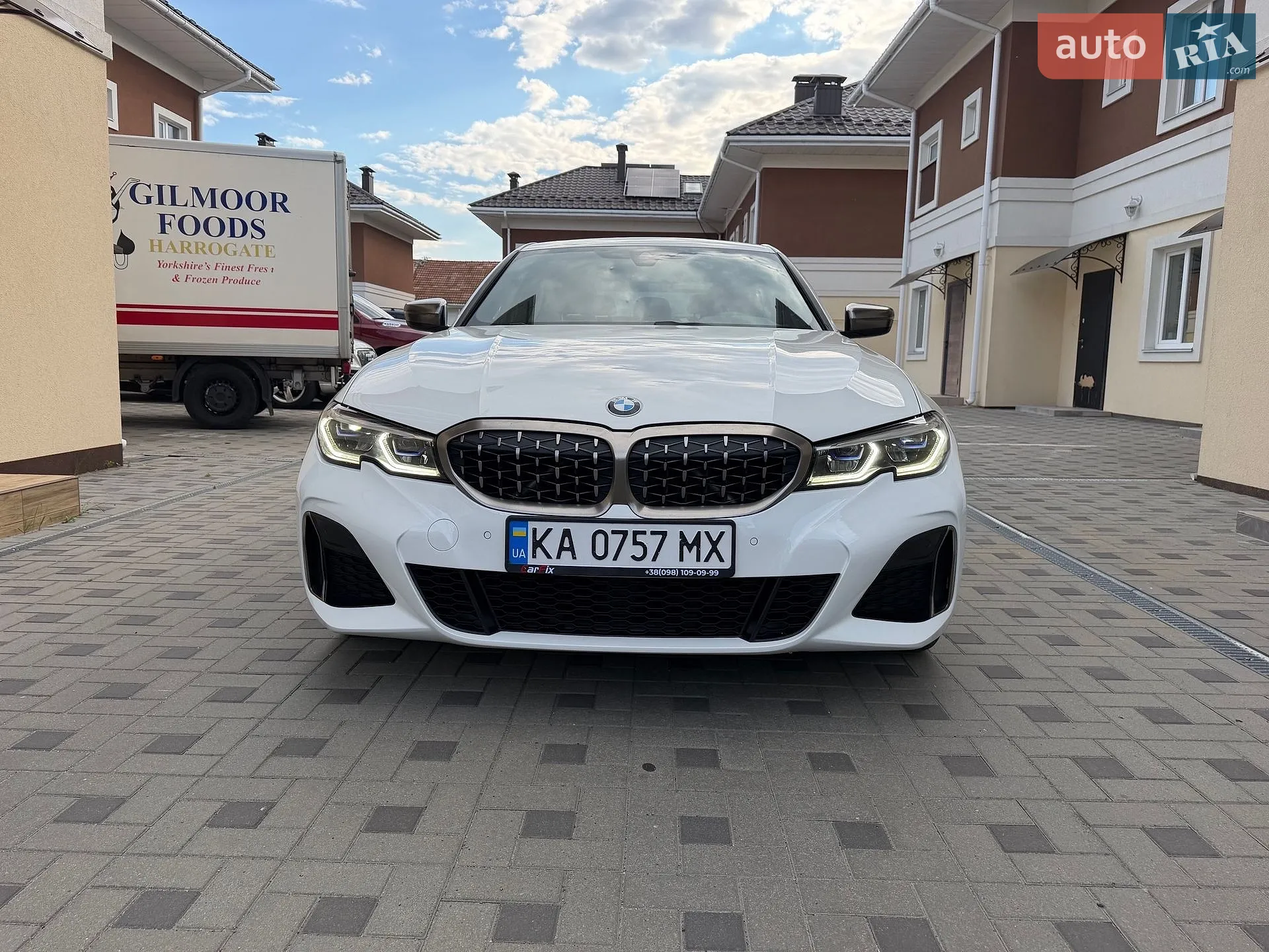 BMW 3 Series, 2019