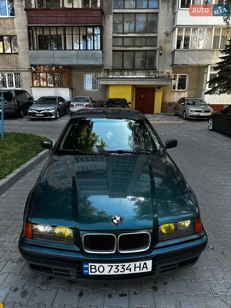 BMW 3 Series, 1993