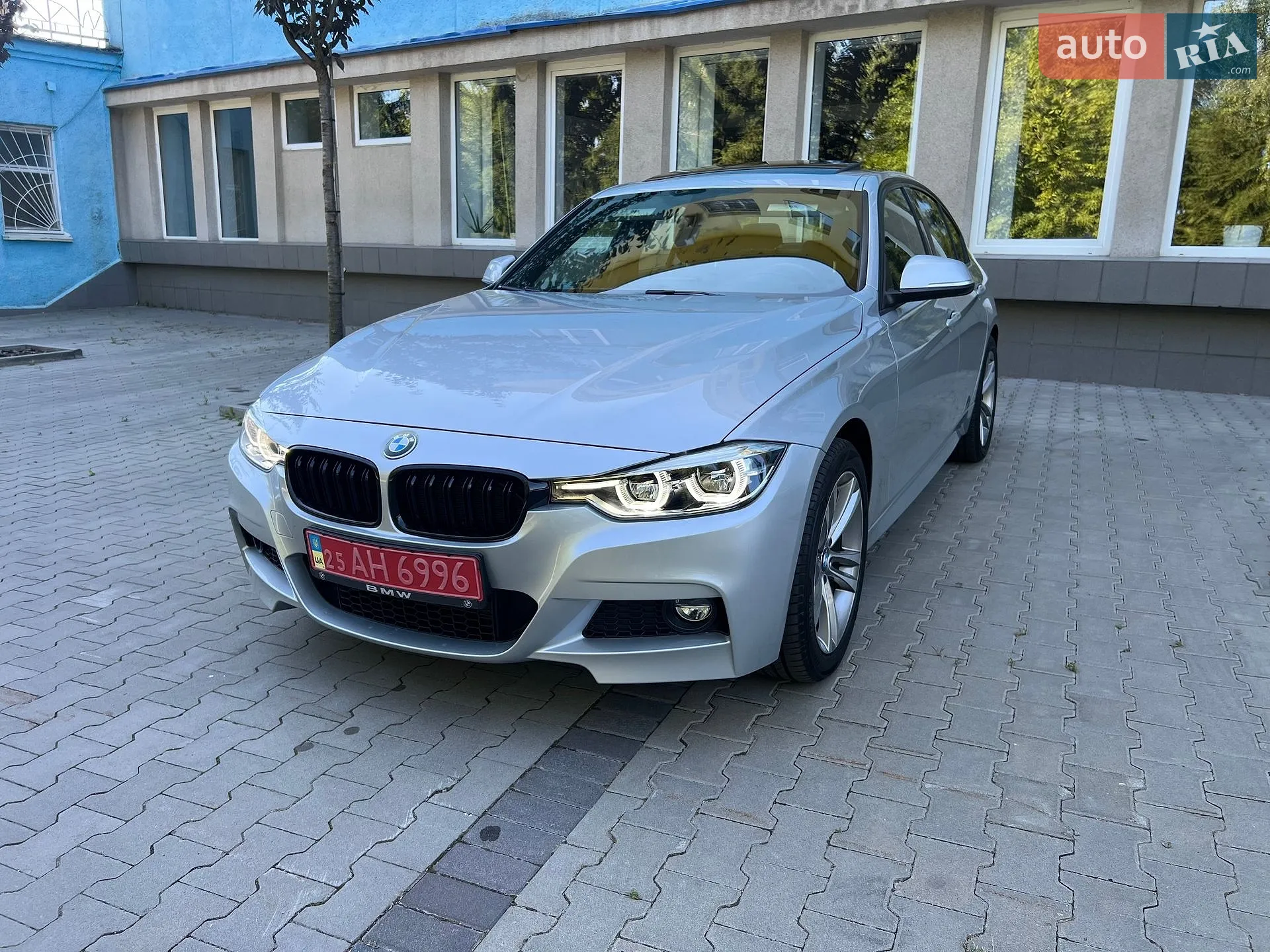 BMW 3 Series, 2018