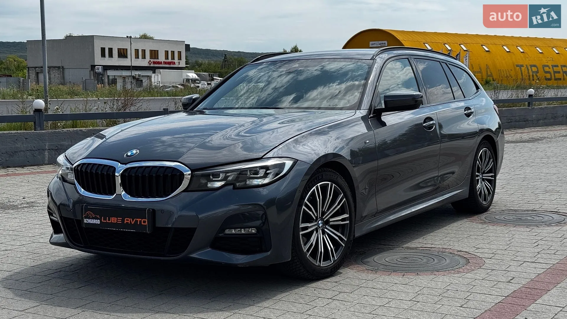 BMW 3 Series, 2022