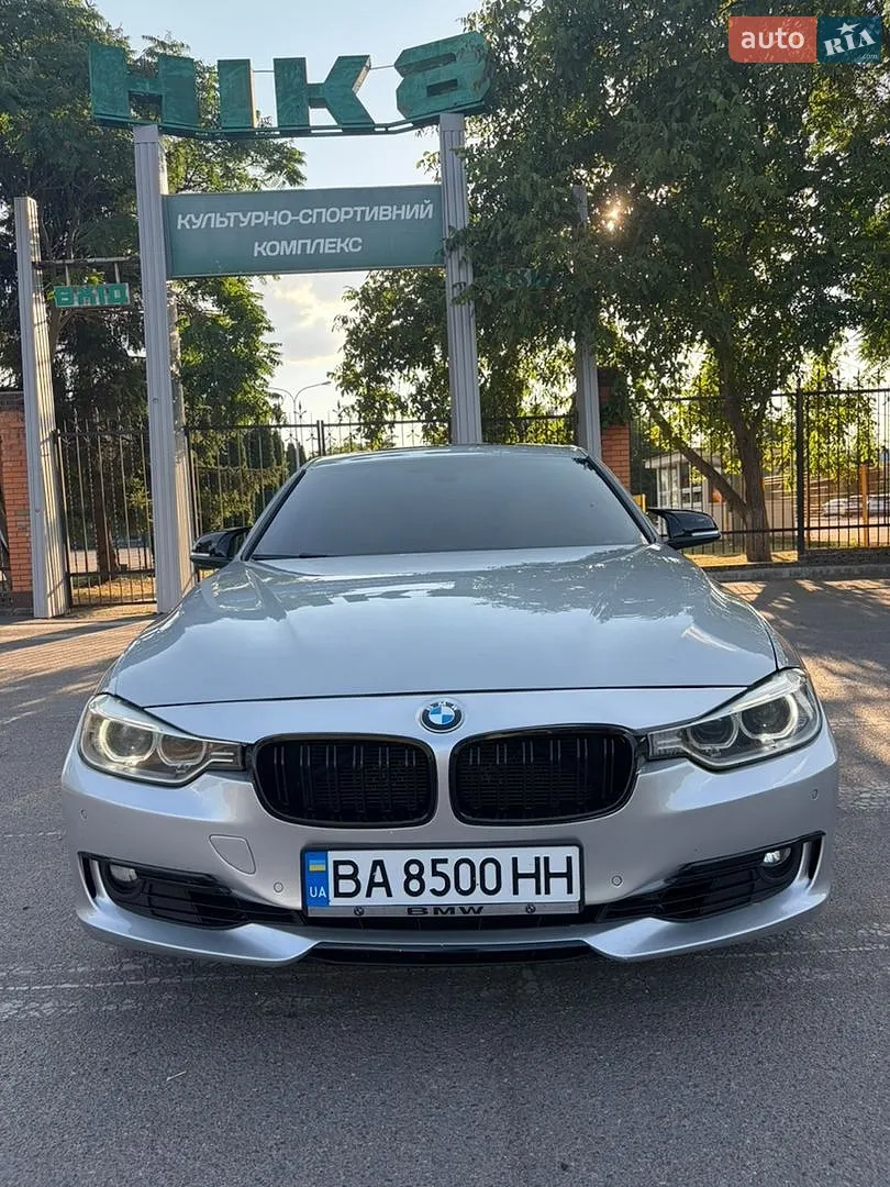 BMW 3 Series, 2012