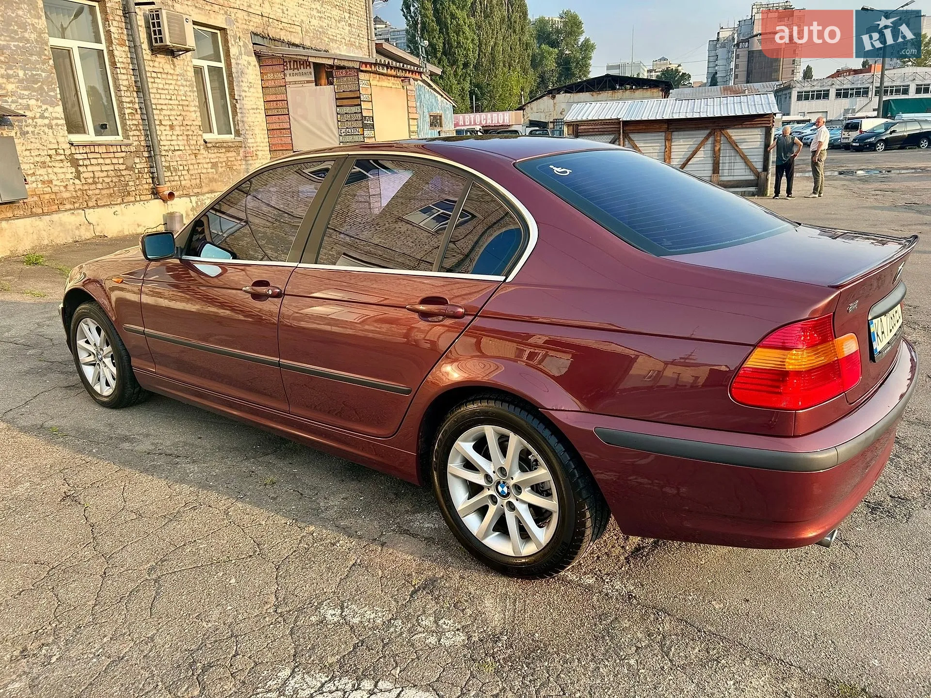 BMW 3 Series, 2003