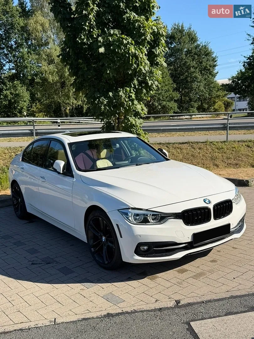 BMW 3 Series, 2016