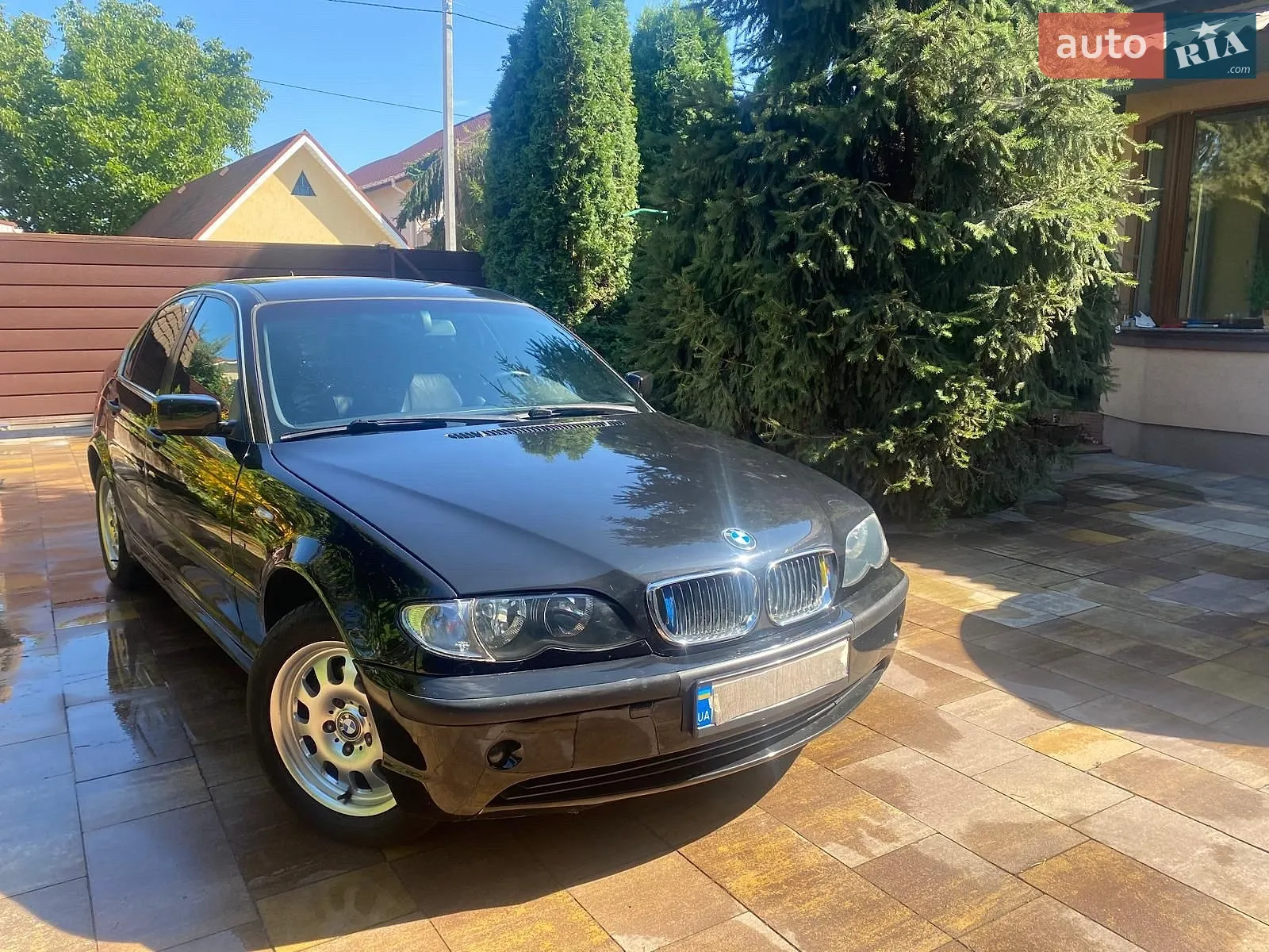BMW 3 Series, 2003