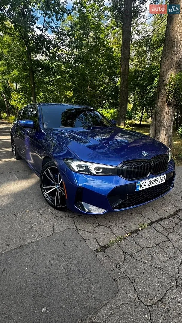 BMW 3 Series, 2023