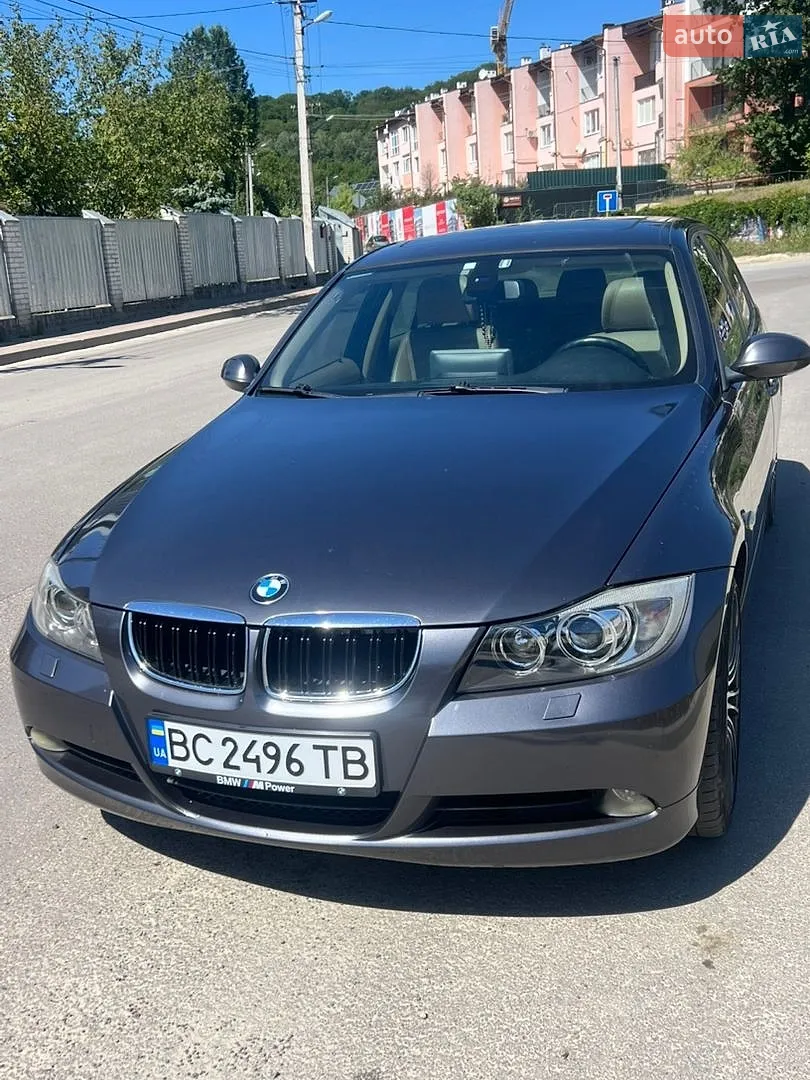 BMW 3 Series, 2005