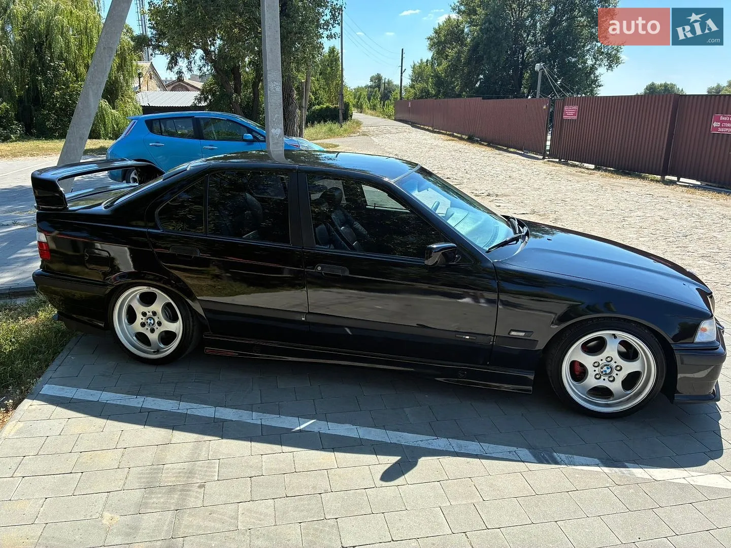 BMW 3 Series, 1992