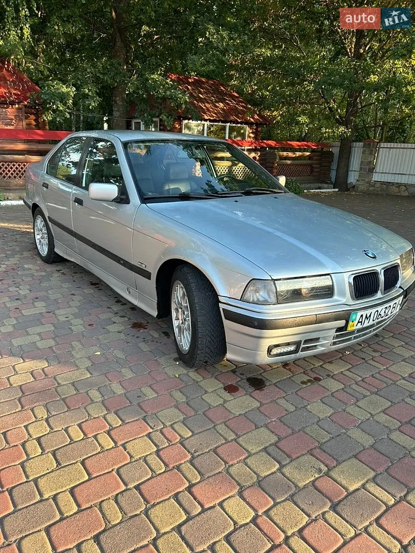 BMW 3 Series, 1997
