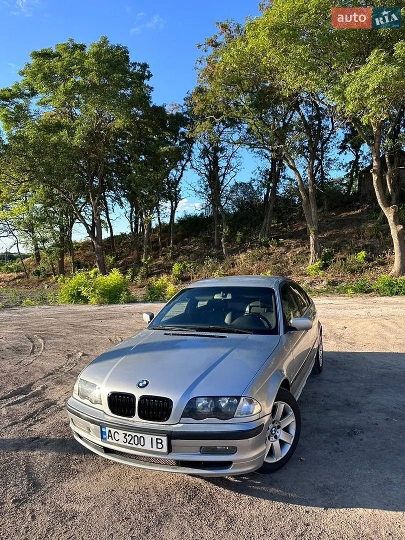 BMW 3 Series, 2001