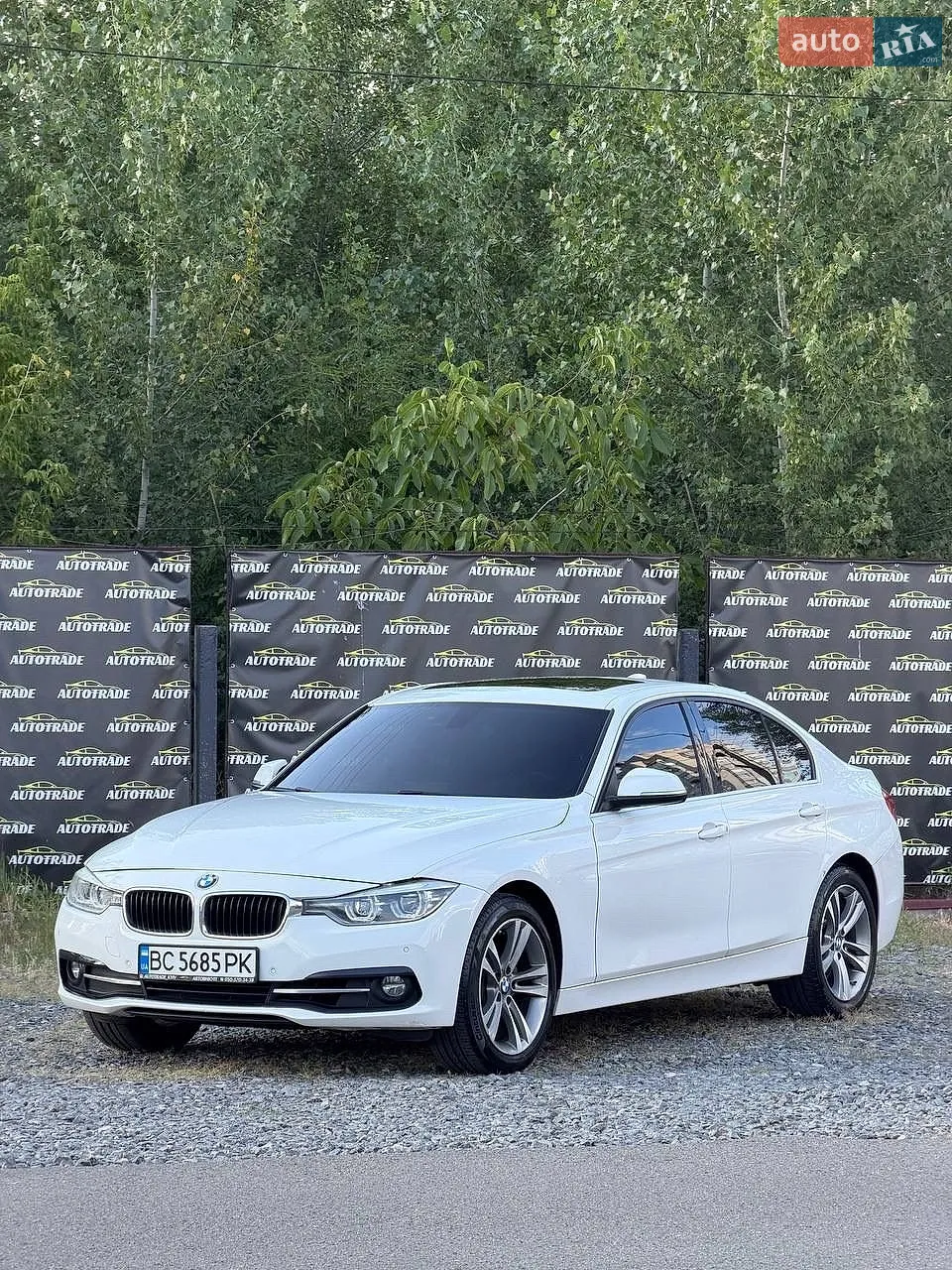 BMW 3 Series, 2016
