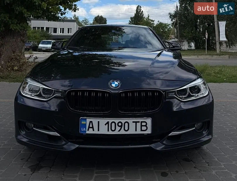 BMW 3 Series, 2012