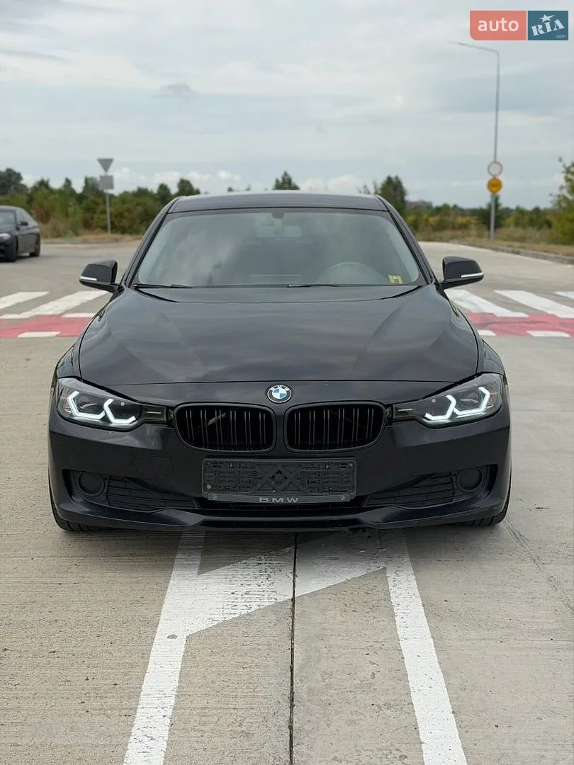 BMW 3 Series, 2012