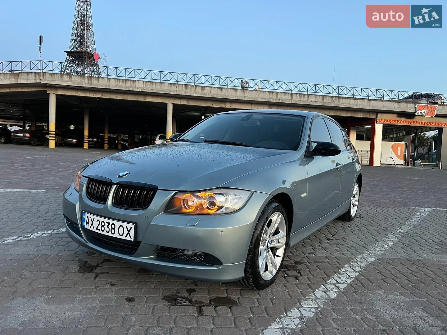 BMW 3 Series, 2005