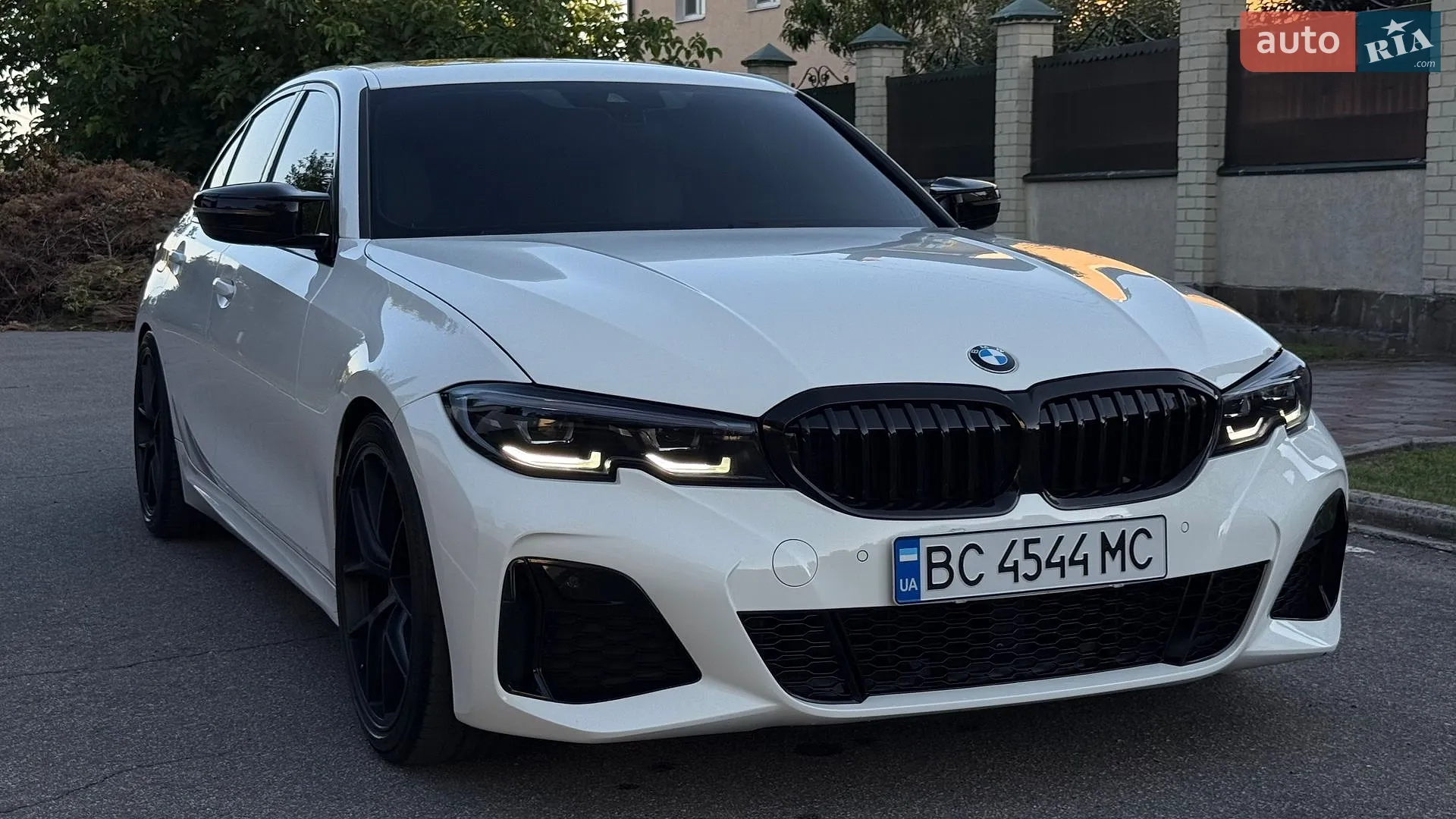 BMW 3 Series, 2019